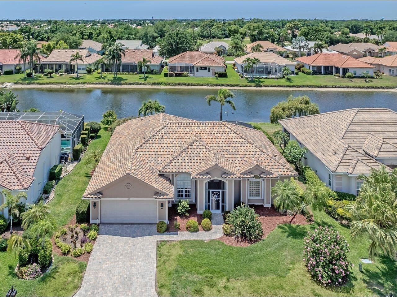 417 Pebble Creek Court Venice FL 34285 N6144385 image1