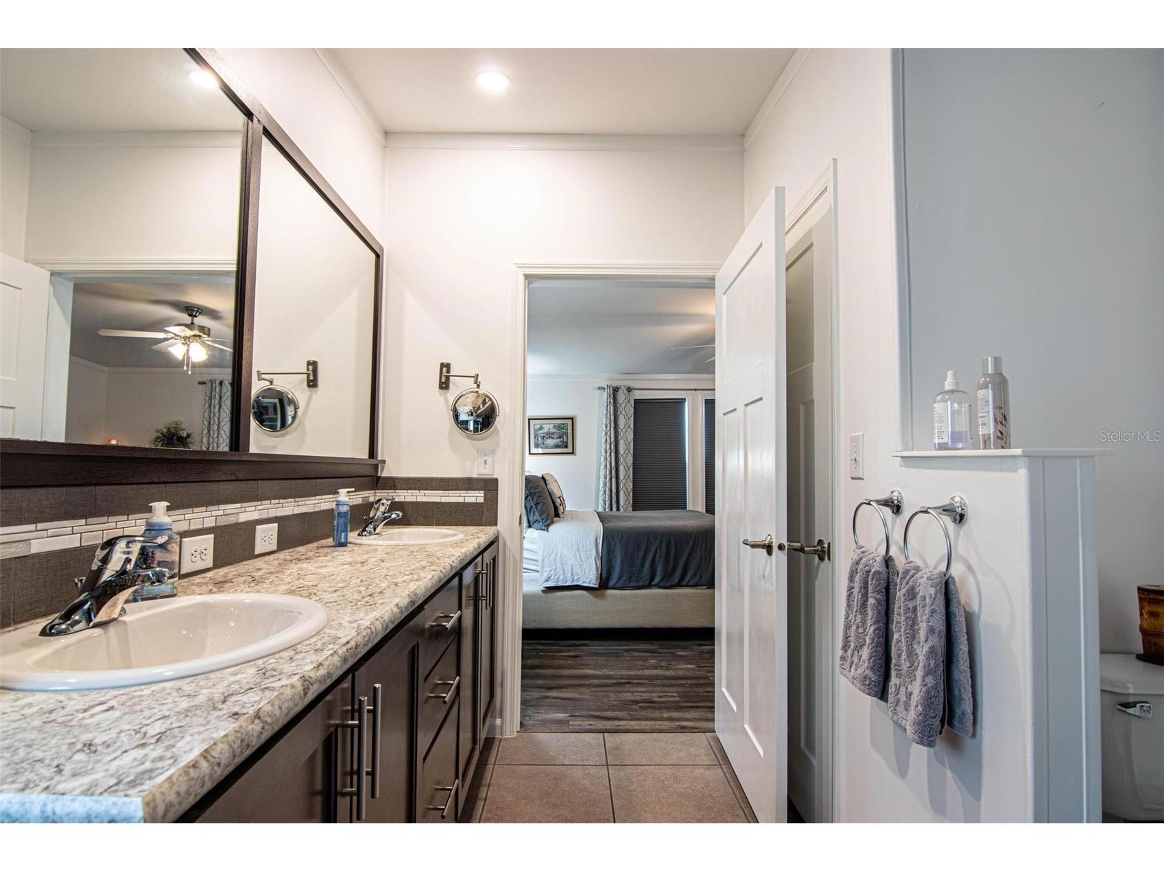 417 Snead Drive North Fort Myers FL 33903 A4681099 image24