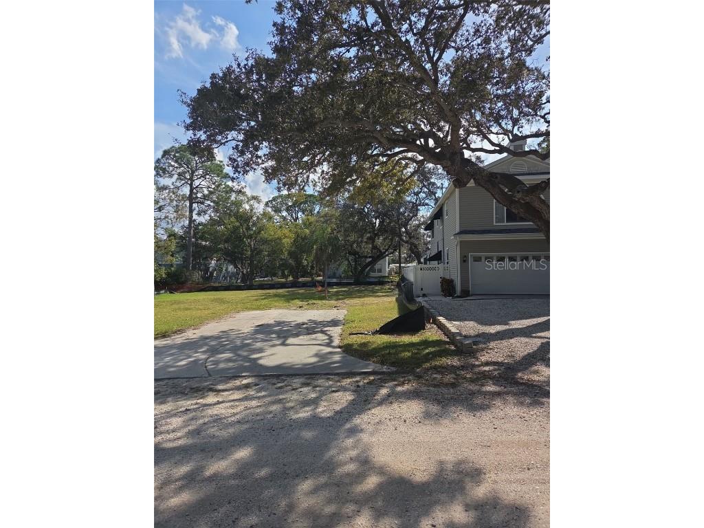 417 Tennessee Avenue Crystal Beach FL 34681 TB8446637 image3