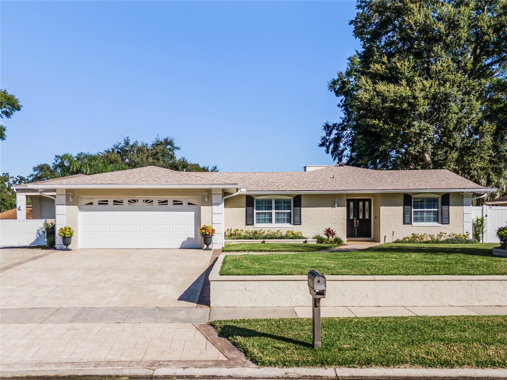 417 Vandergrift Drive Ocoee FL 34761 - STARKE LAKE O6147950 image1