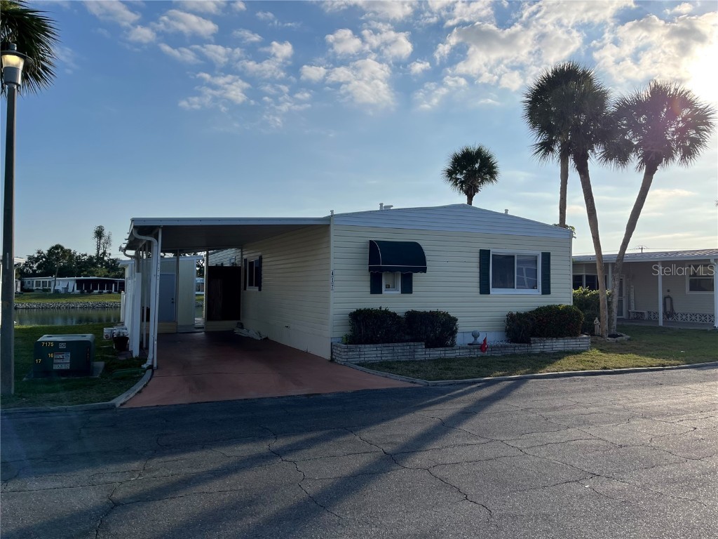 417 Via Veneto Venice FL 34285 N6138939 image1