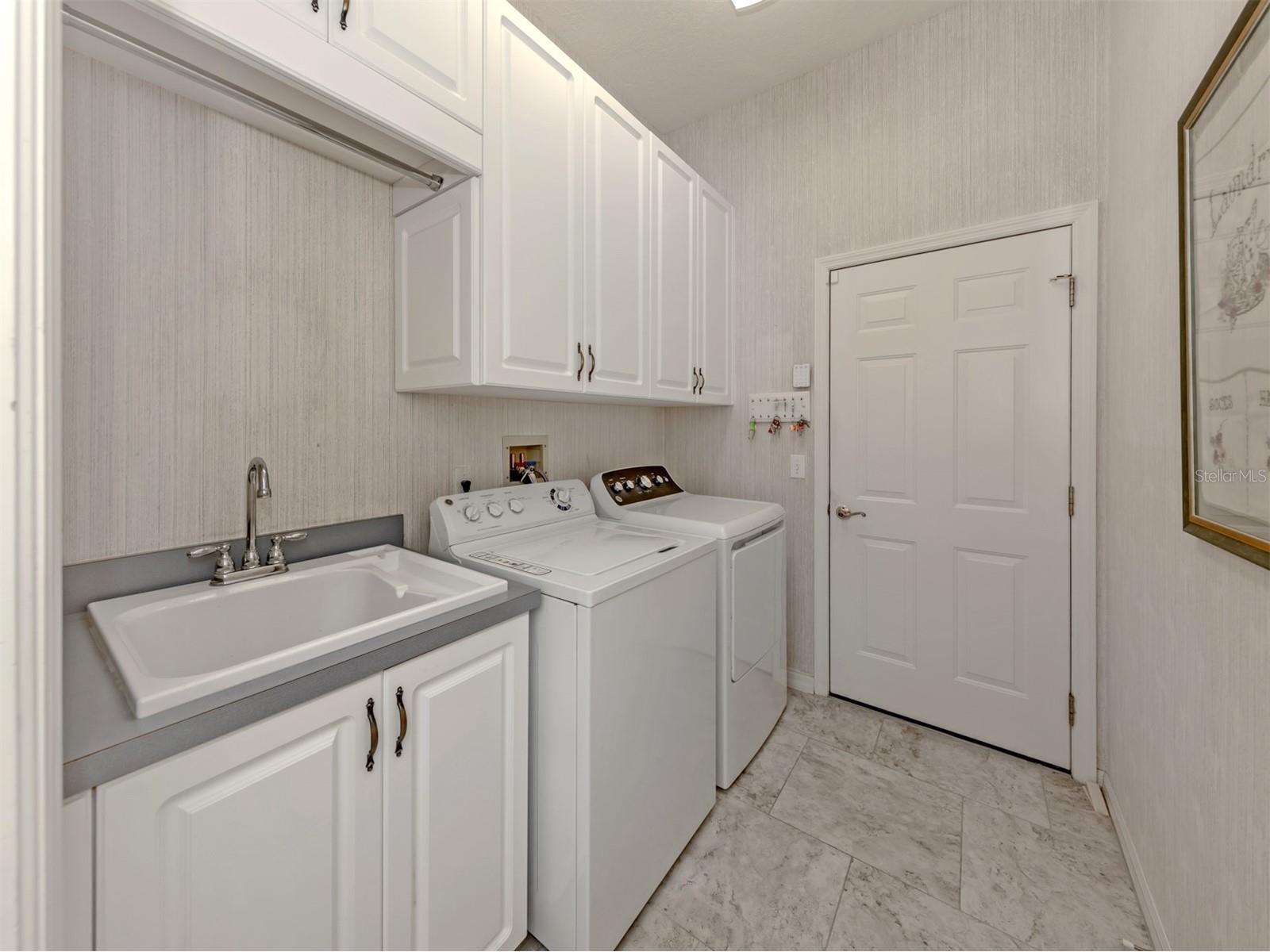 417 Wellington Court Venice FL 34292 N6144393 image24