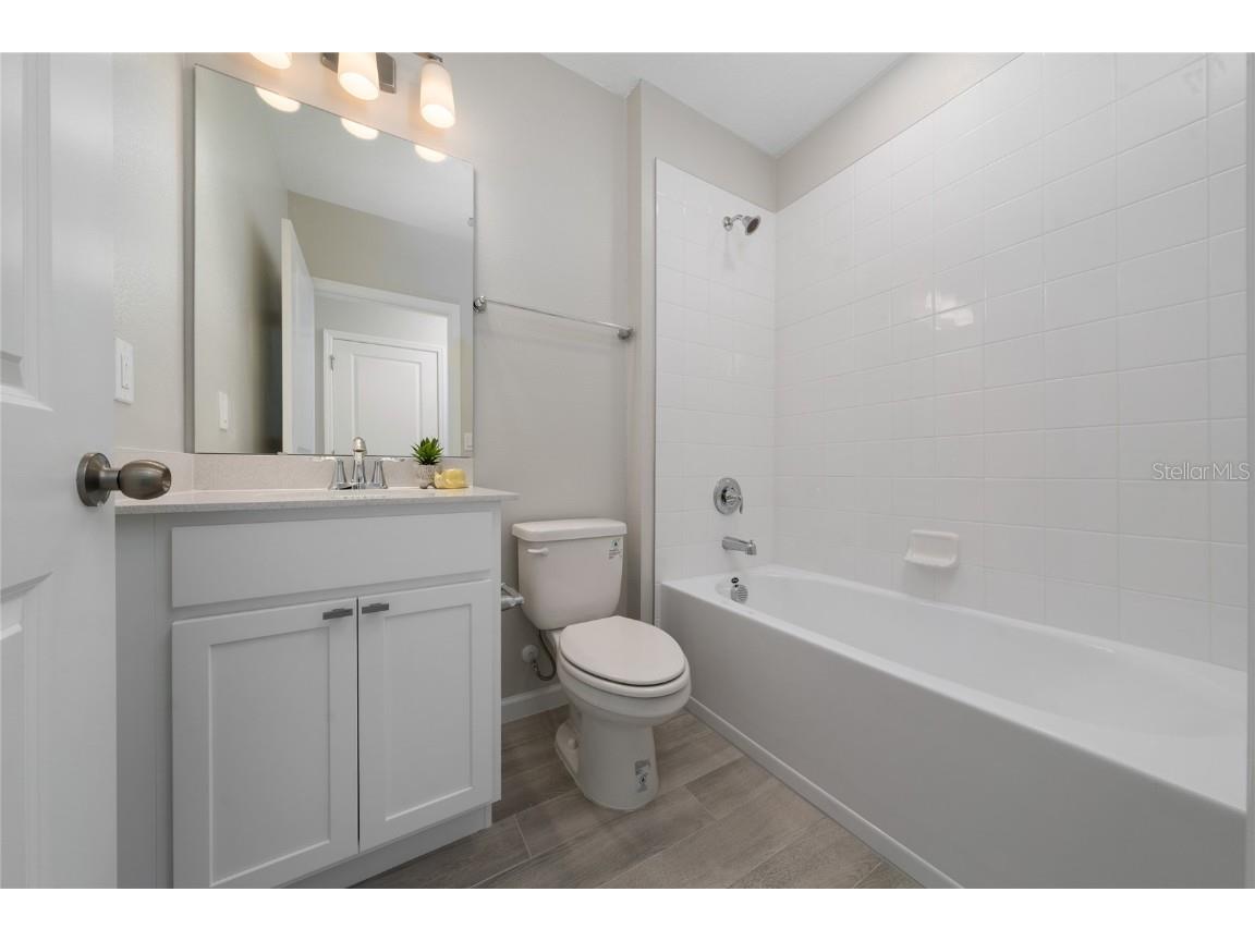 4172 Campsite Loop Orlando FL 32824 O6357666 image17