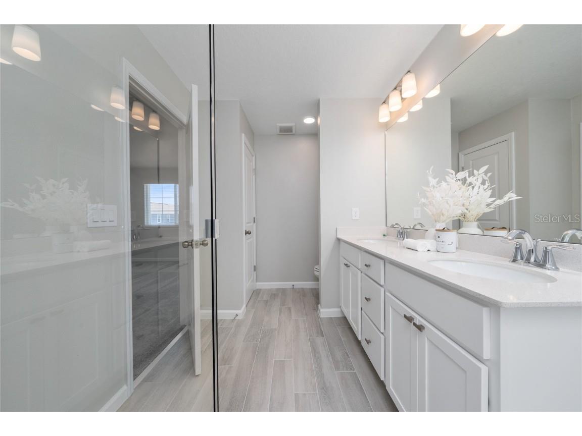 4172 Campsite Loop Orlando FL 32824 O6357666 image25