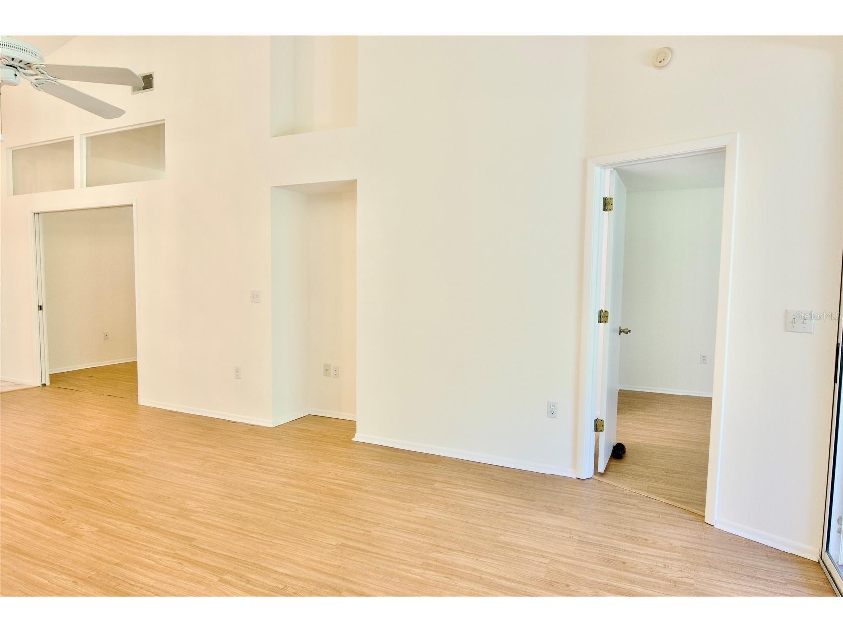 4172 Marseilles Avenue #3255 Sarasota FL 34233 A4686873 image11