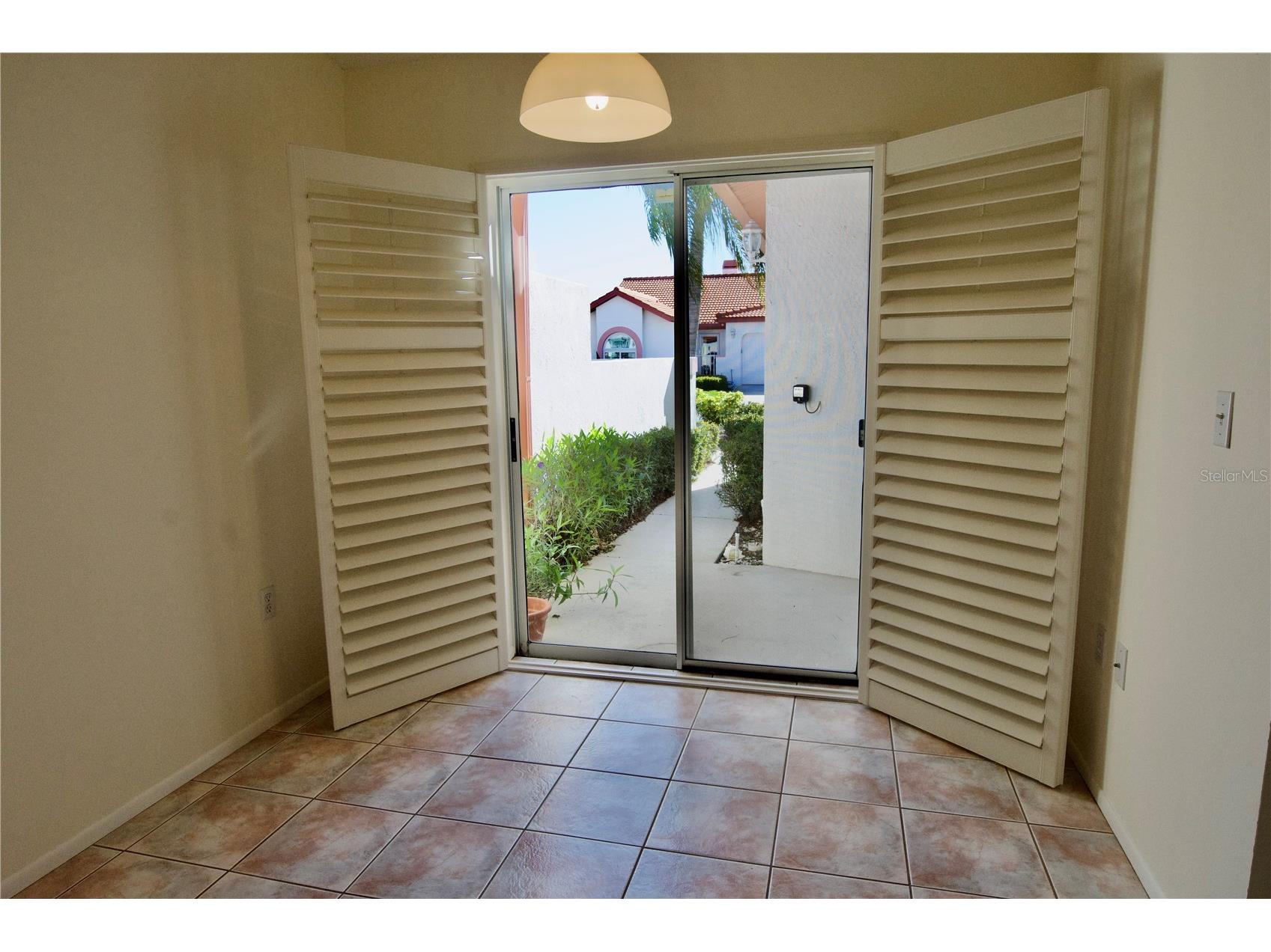 4172 Marseilles Avenue #3255 Sarasota FL 34233 A4686873 image15