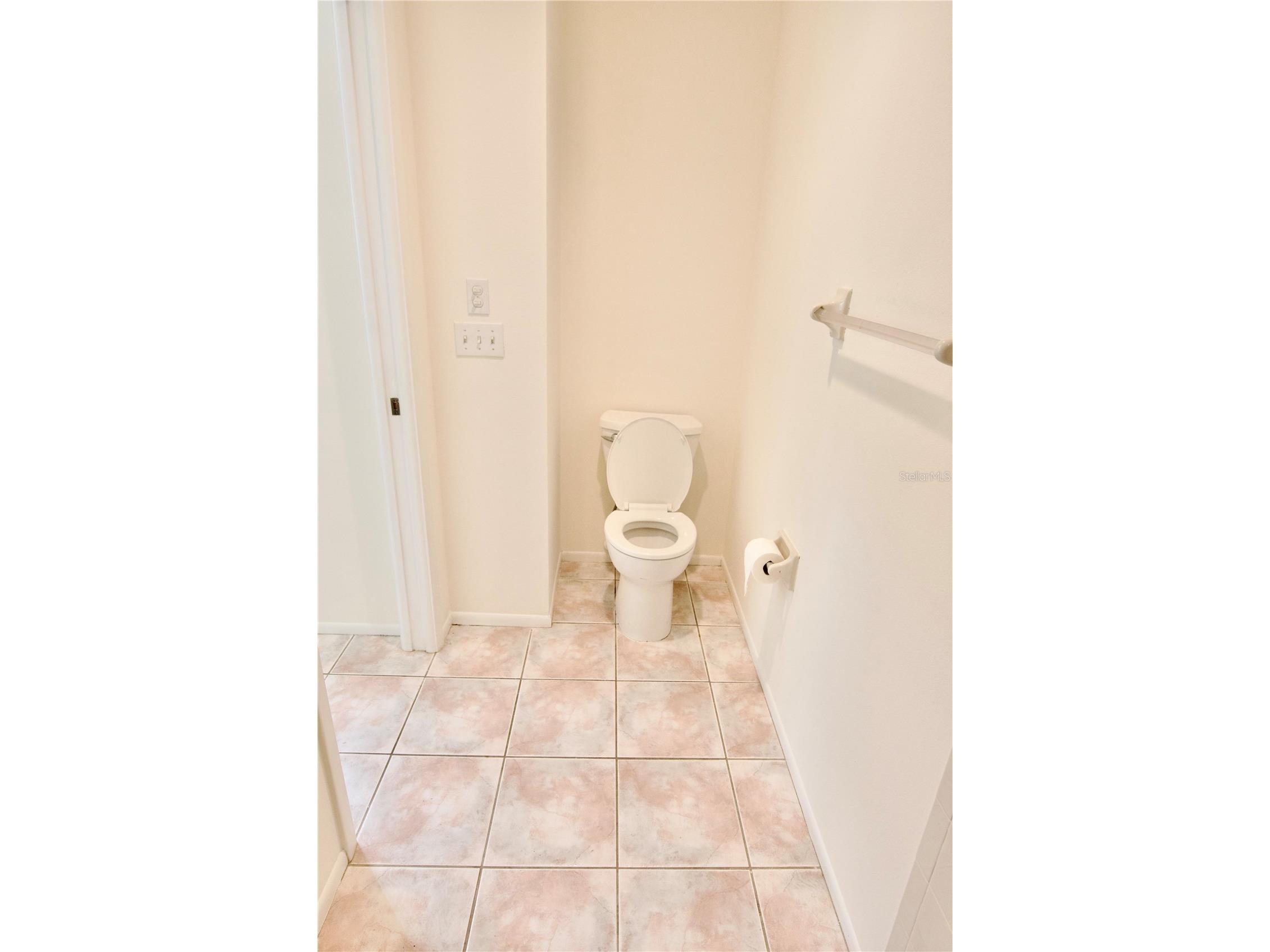 4172 Marseilles Avenue #3255 Sarasota FL 34233 A4686873 image29