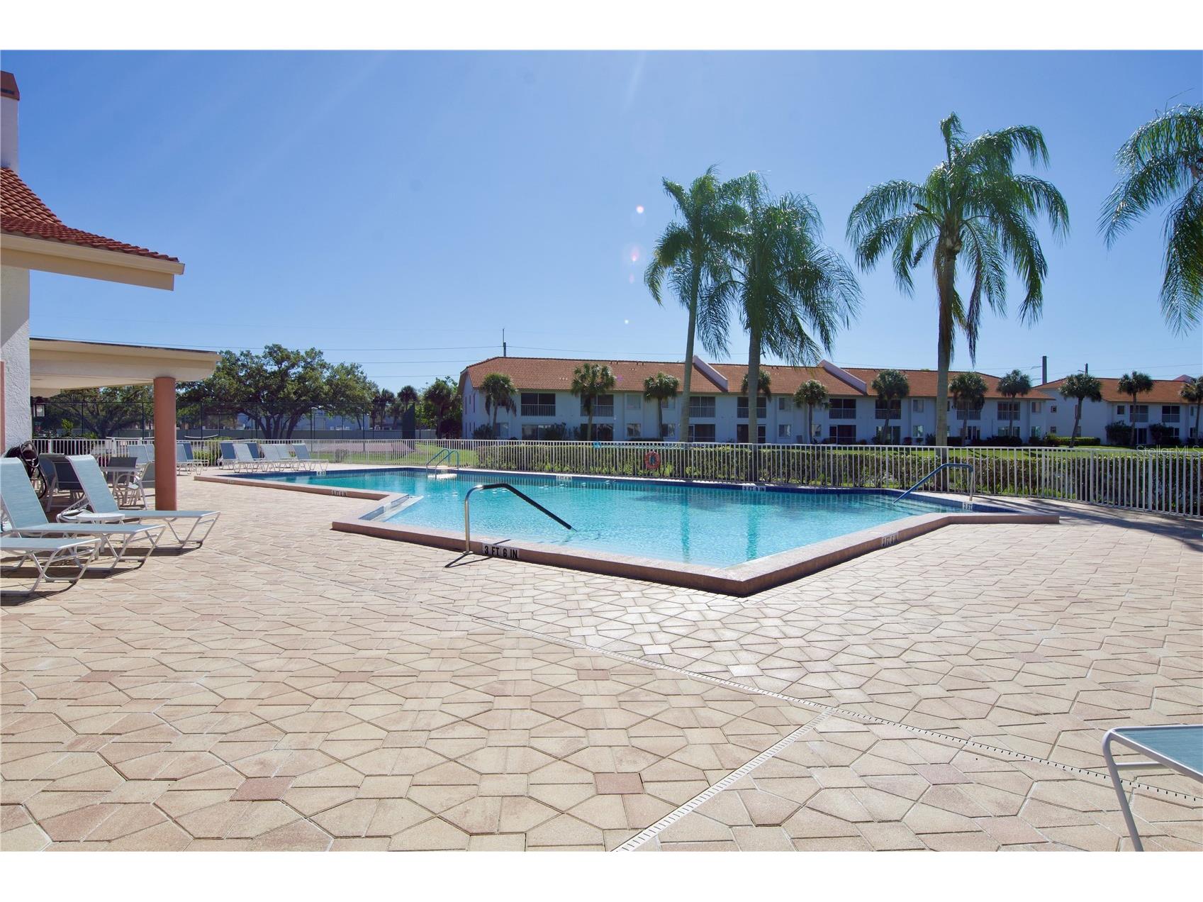 4172 Marseilles Avenue #3255 Sarasota FL 34233 A4686873 image40