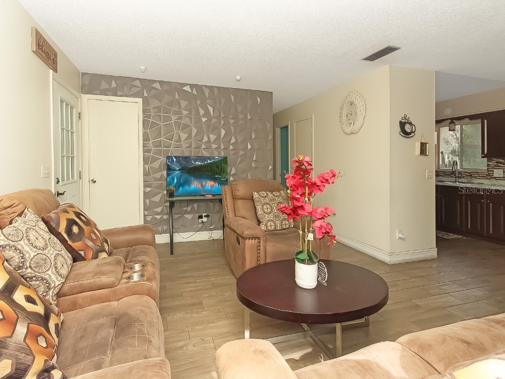 4173 Signal Hill Road Orlando FL 32808 G5105545 image7