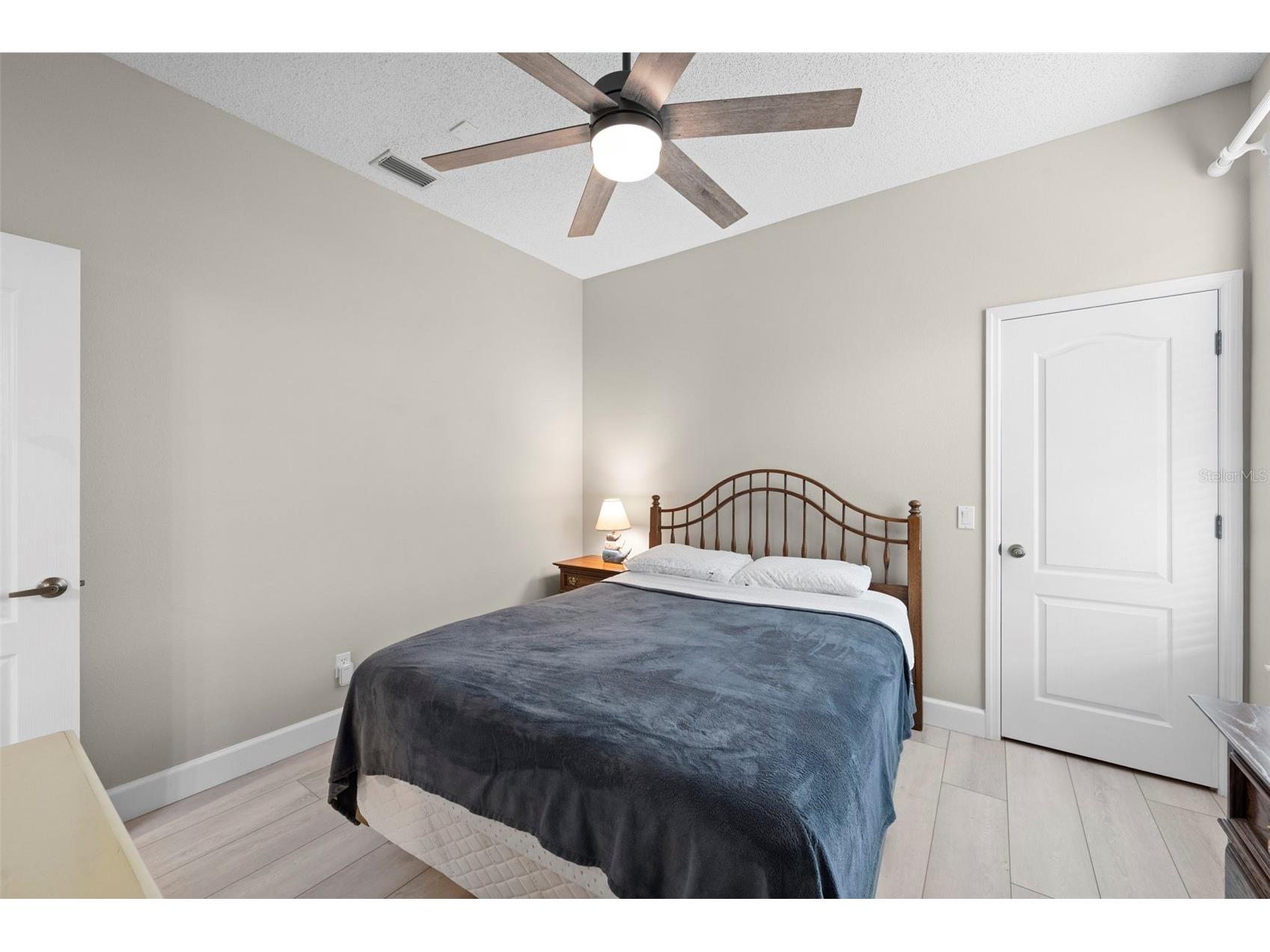 4174 Hearthstone Drive Sarasota FL 34238 A4696500 image25