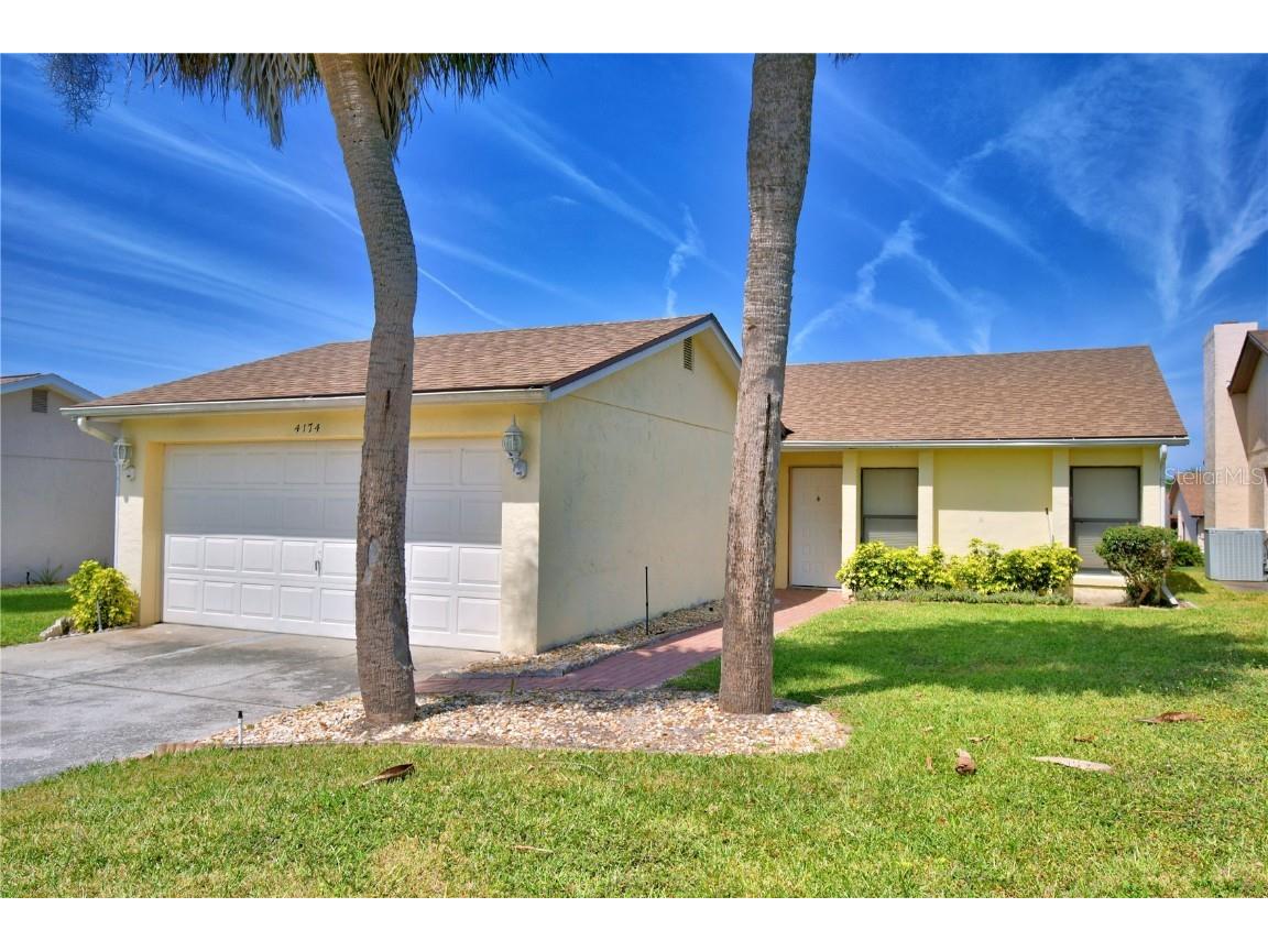 4174 Pirates Landing Winter Haven FL 33884 P4934093 image1