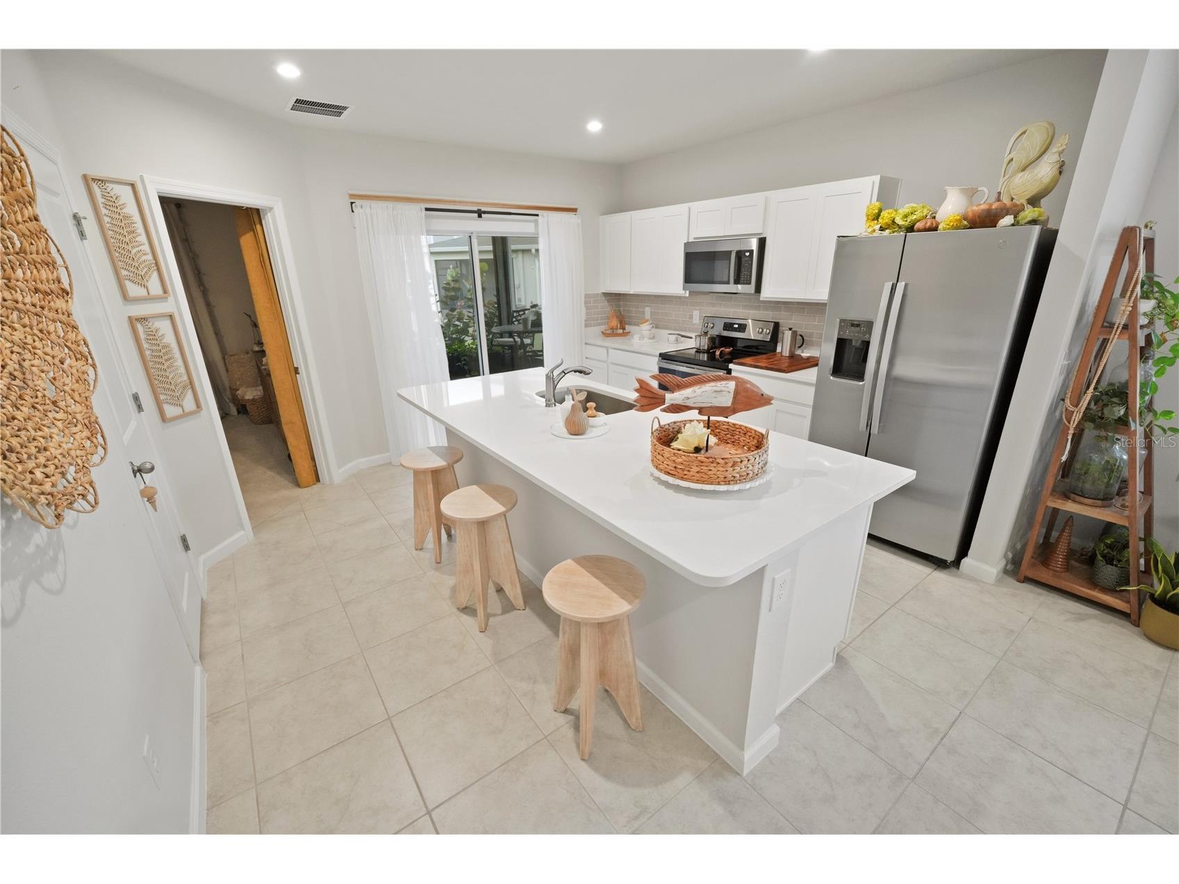 4175 Harbour Palm Drive Holiday FL 34691 TB8489192 image10