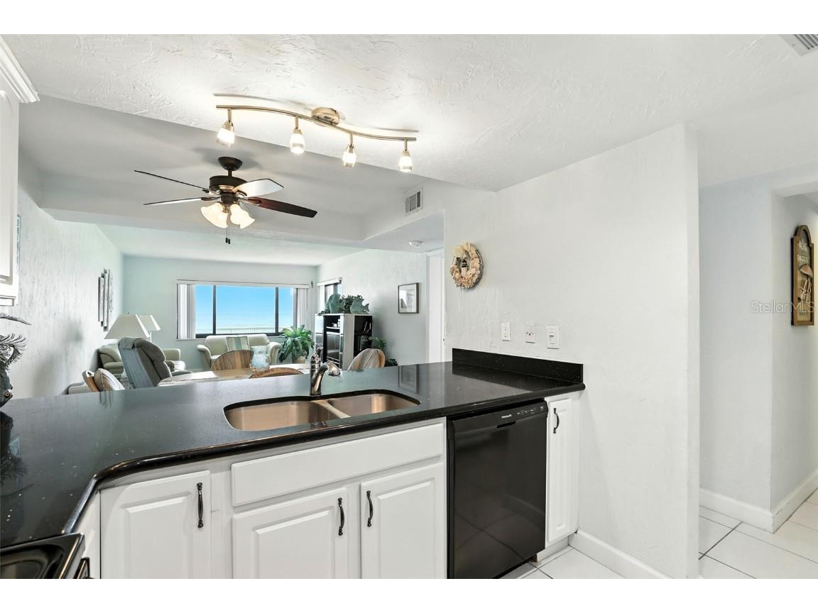 4175 S Atlantic Avenue #1020 New Smyrna Beach FL 32169 O6236015 image8