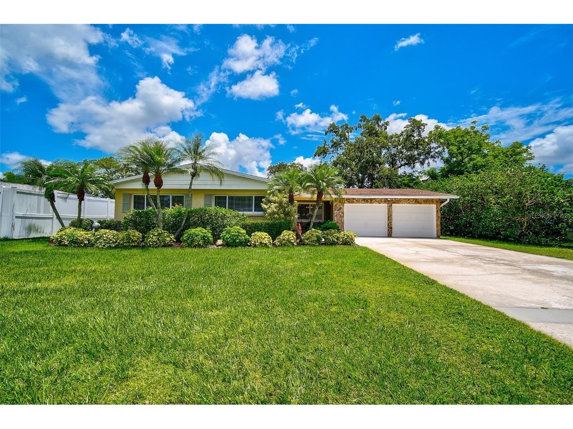 4175 Tee Road Sarasota FL 34235 A4573816 image1