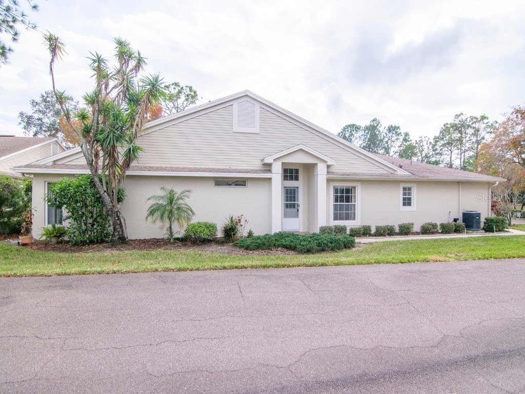 4177 Chesterfield Circle Palm Harbor FL 34683 T3424595 image1