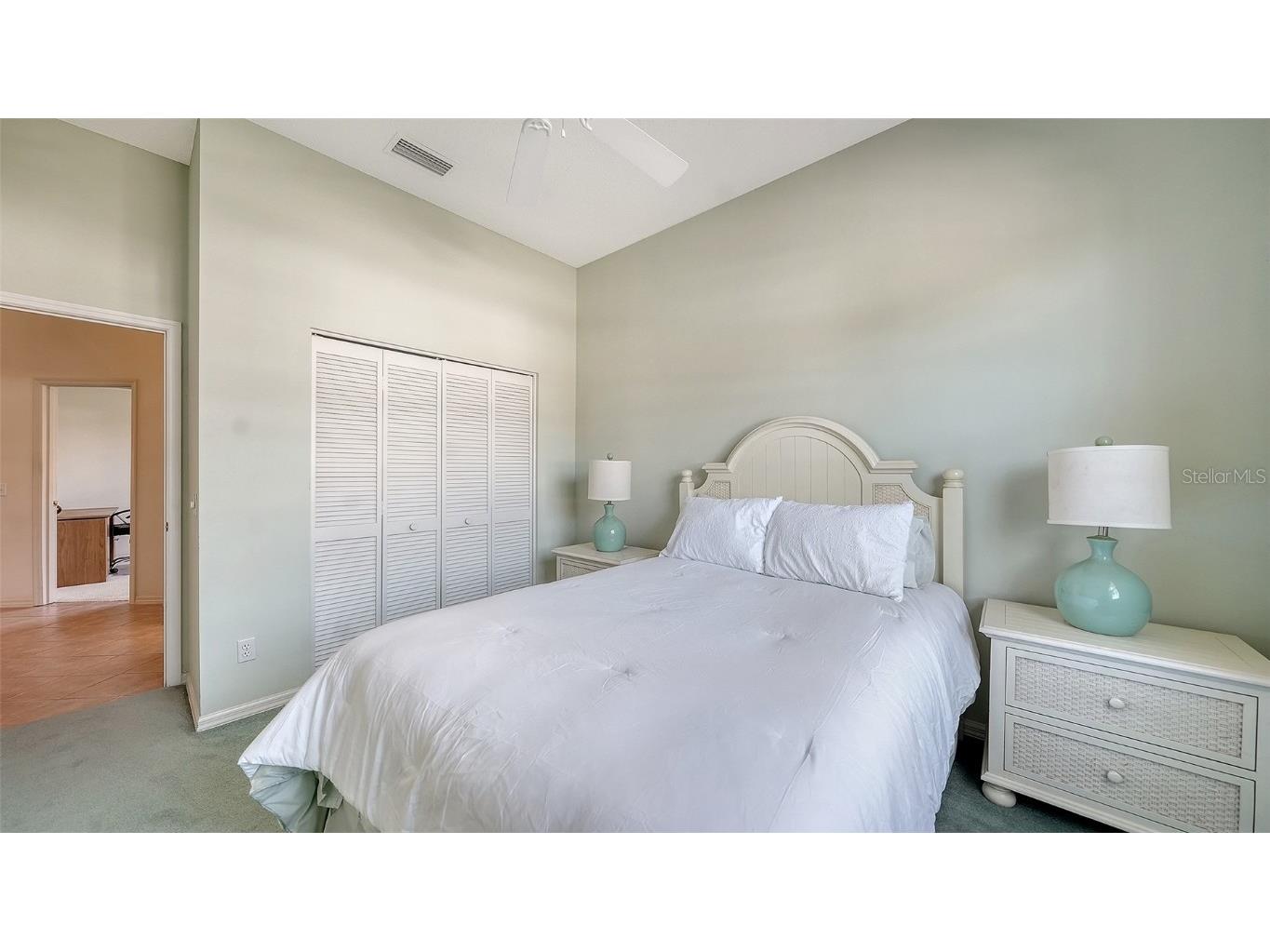 4177 Westbourne Circle Sarasota FL 34238 A4672121 image26