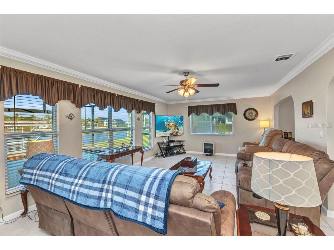 4178 Rose Arbor Circle Port Charlotte FL 33948 - GALLEON WATERWAY C7518026 image15