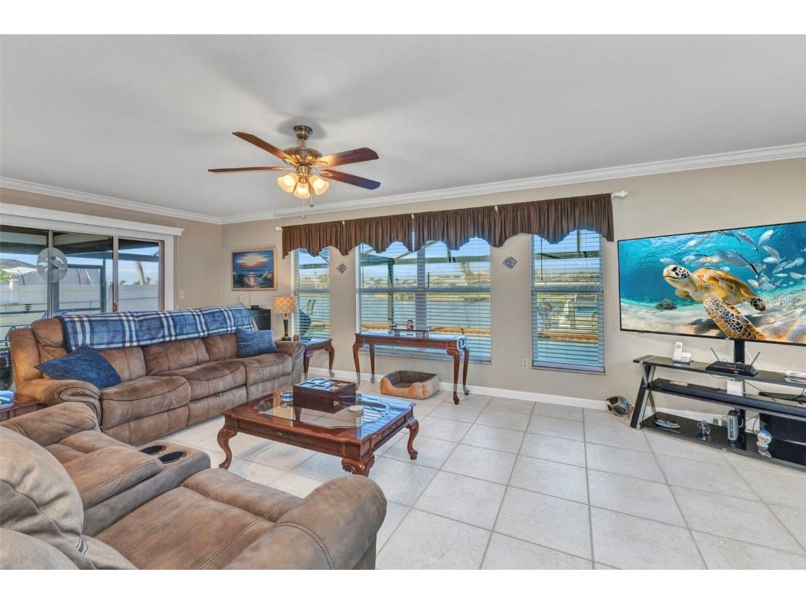 4178 Rose Arbor Circle Port Charlotte FL 33948 - GALLEON WATERWAY C7518026 image17