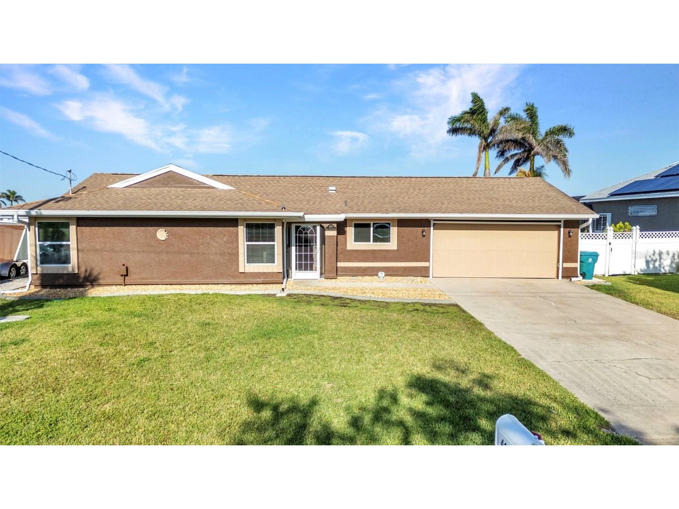 4178 Rose Arbor Circle Port Charlotte FL 33948 - GALLEON WATERWAY C7518026 image2