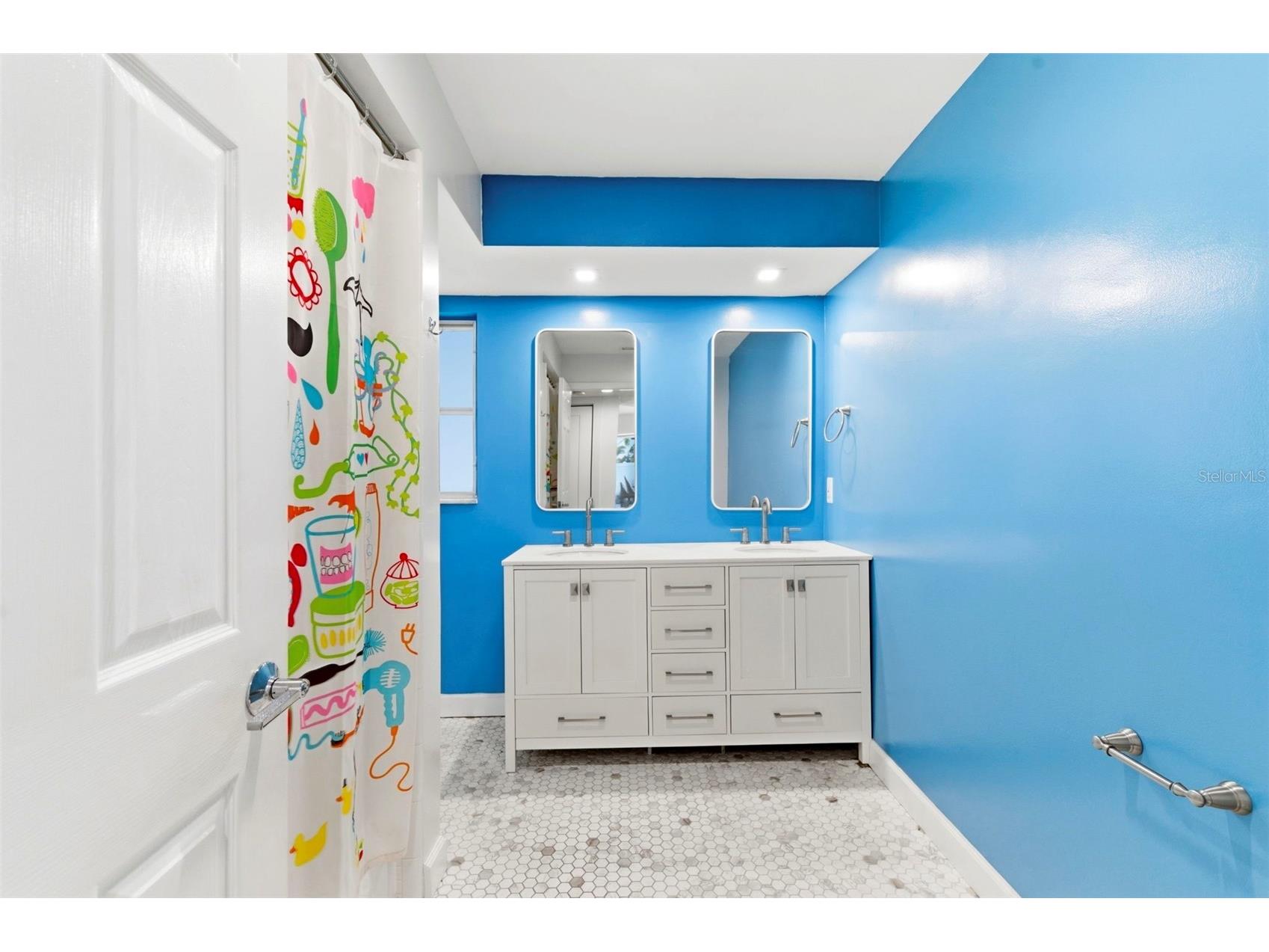 4179 38th Way S Saint Petersburg FL 33711 TB8483762 image26