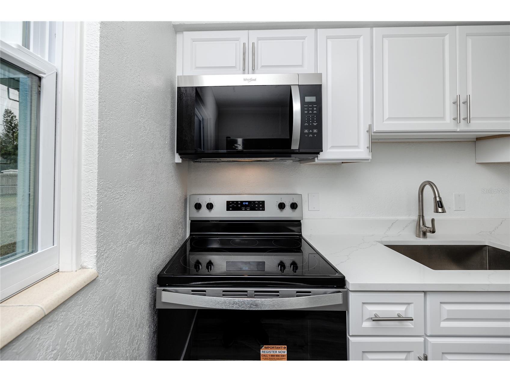 418 39th Avenue N Saint Petersburg FL 33703 TB8464525 image13