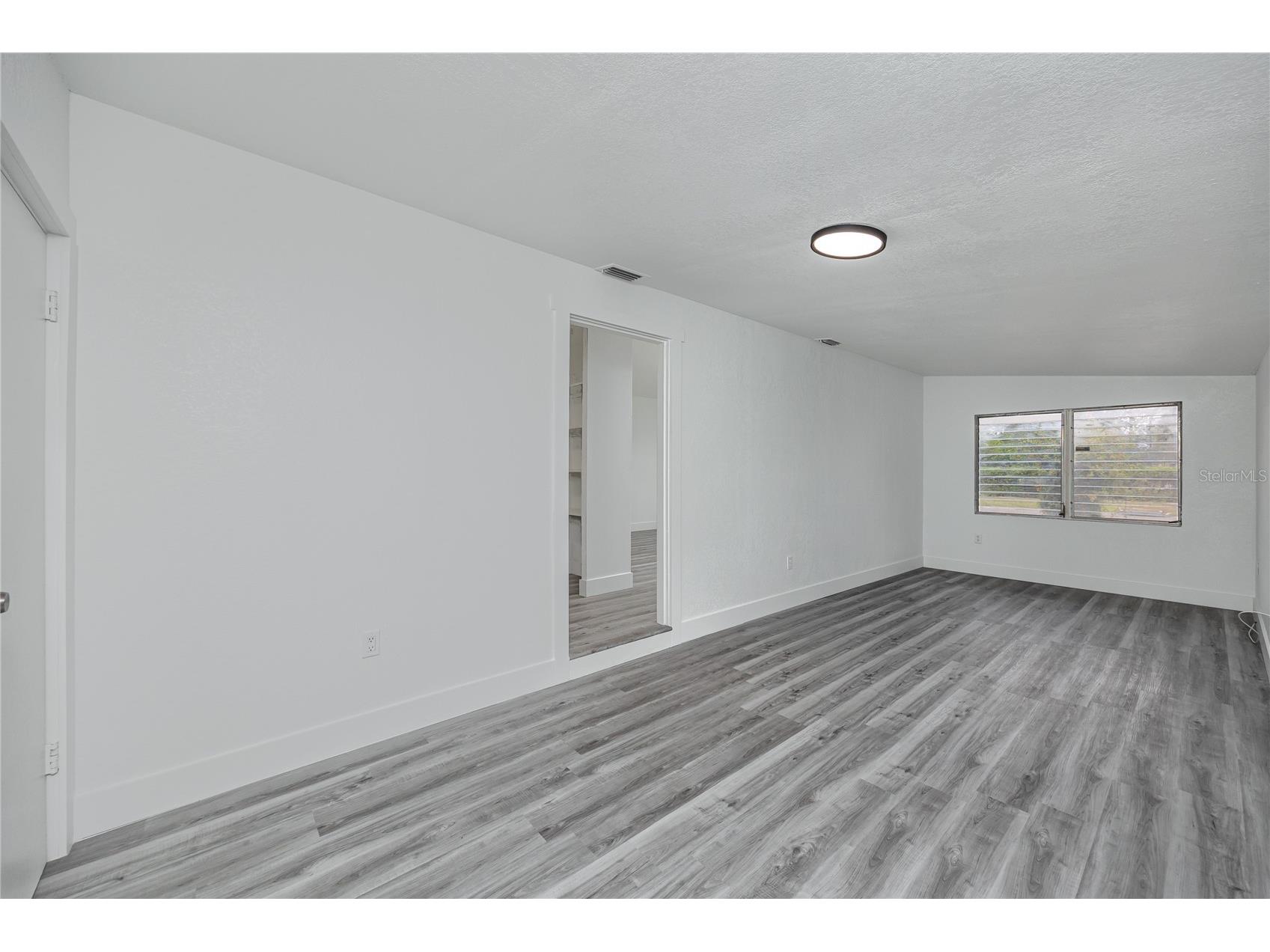 418 39th Avenue N Saint Petersburg FL 33703 TB8464525 image16