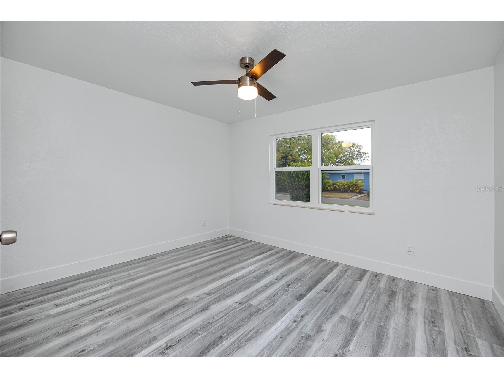 418 39th Avenue N Saint Petersburg FL 33703 TB8464525 image20