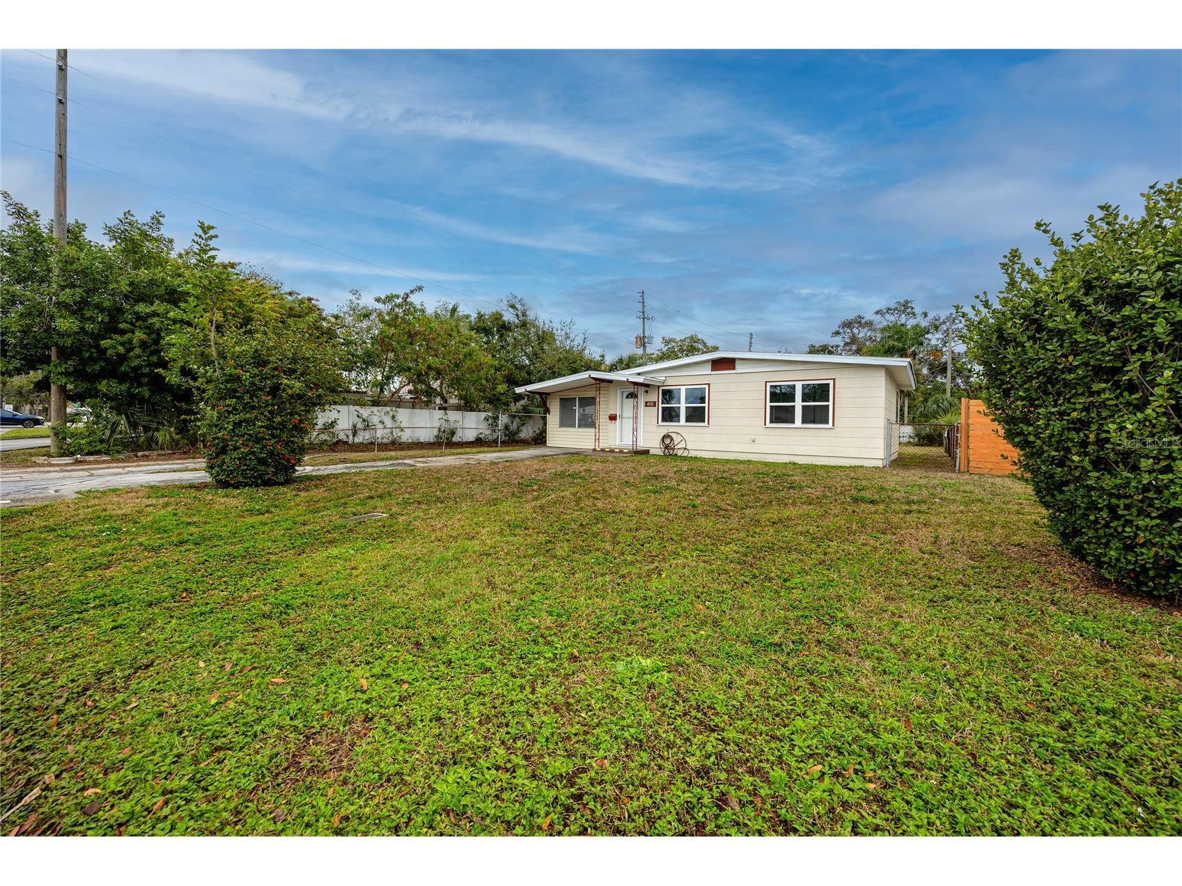 418 39th Avenue N Saint Petersburg FL 33703 TB8464525 image3