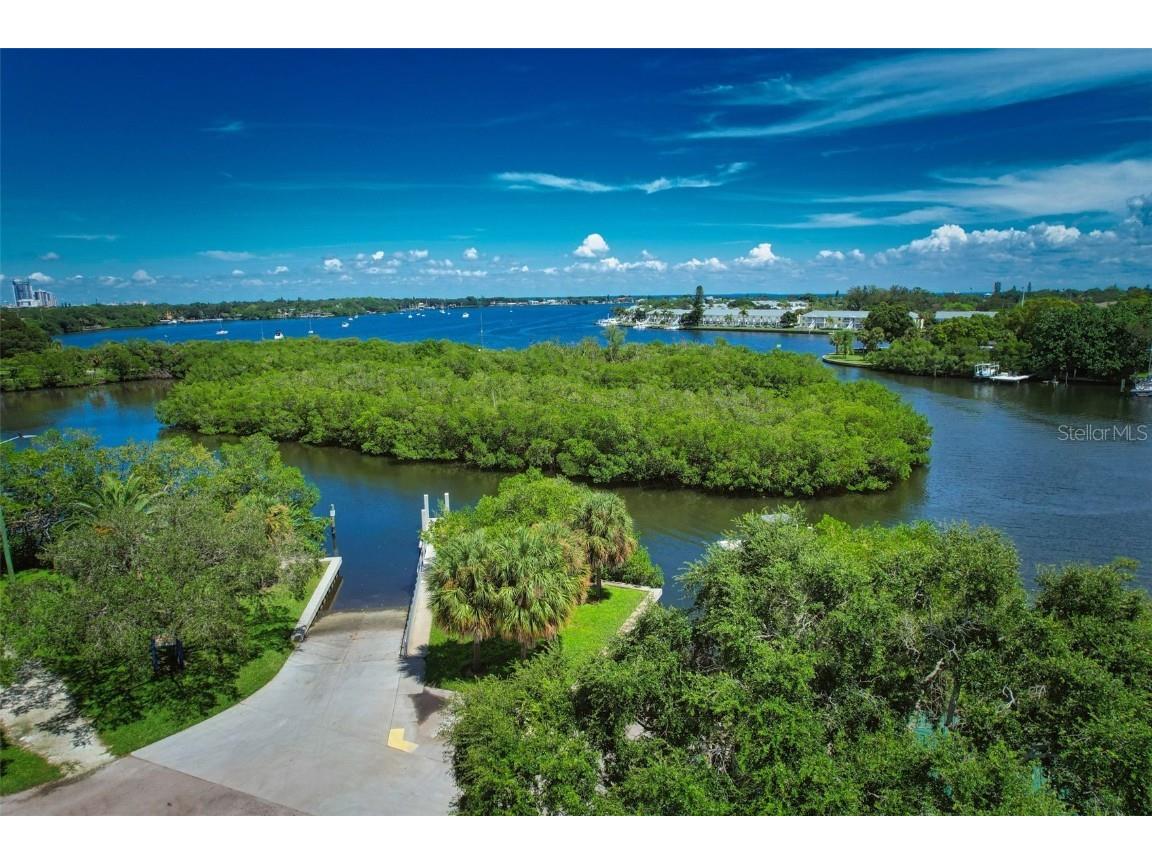 418 39th Avenue S Saint Petersburg FL 33705 - BIG BAYOU TB8442226 image20