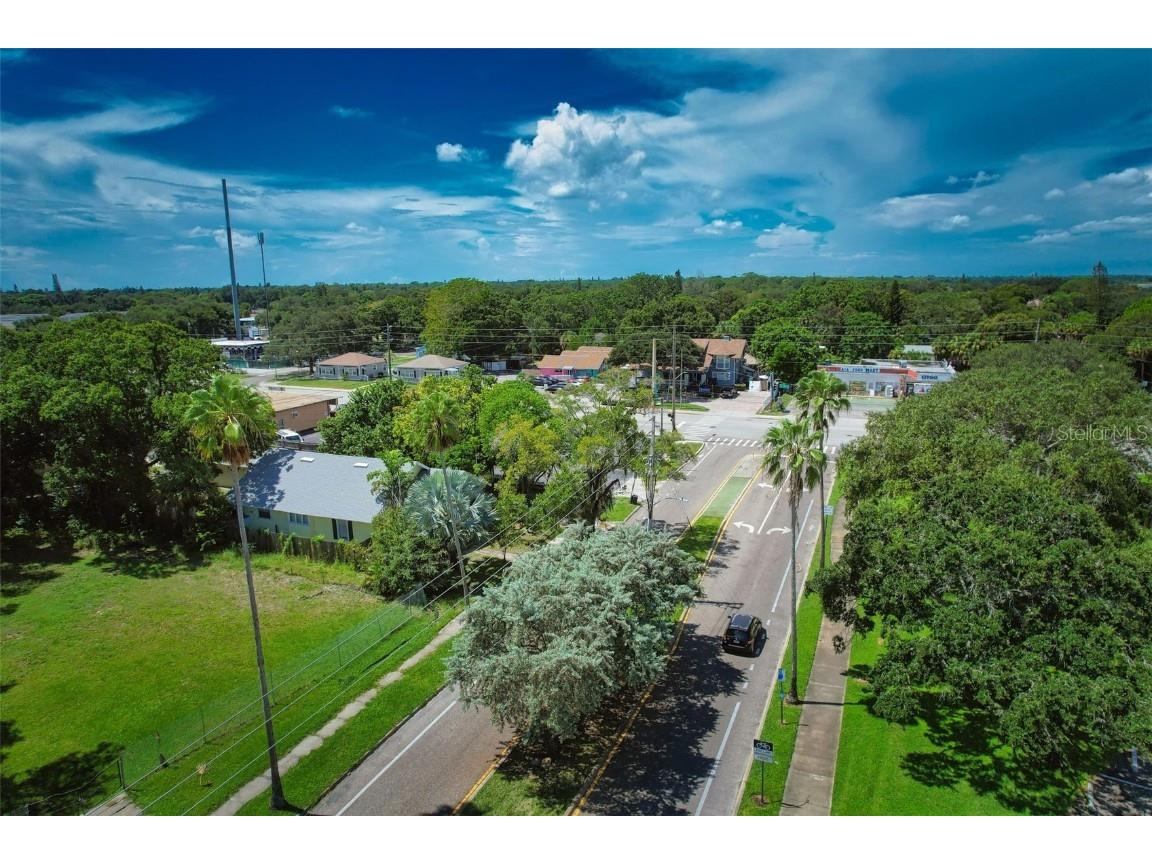 418 39th Avenue S Saint Petersburg FL 33705 - BIG BAYOU TB8442226 image24