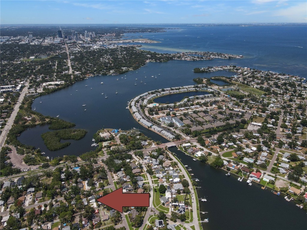 418 40th Avenue S Saint Petersburg FL 33705 GC530326 image26