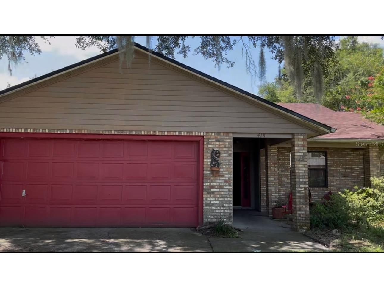 418 Berwick Circle Deland FL 32724 V4944249 image1