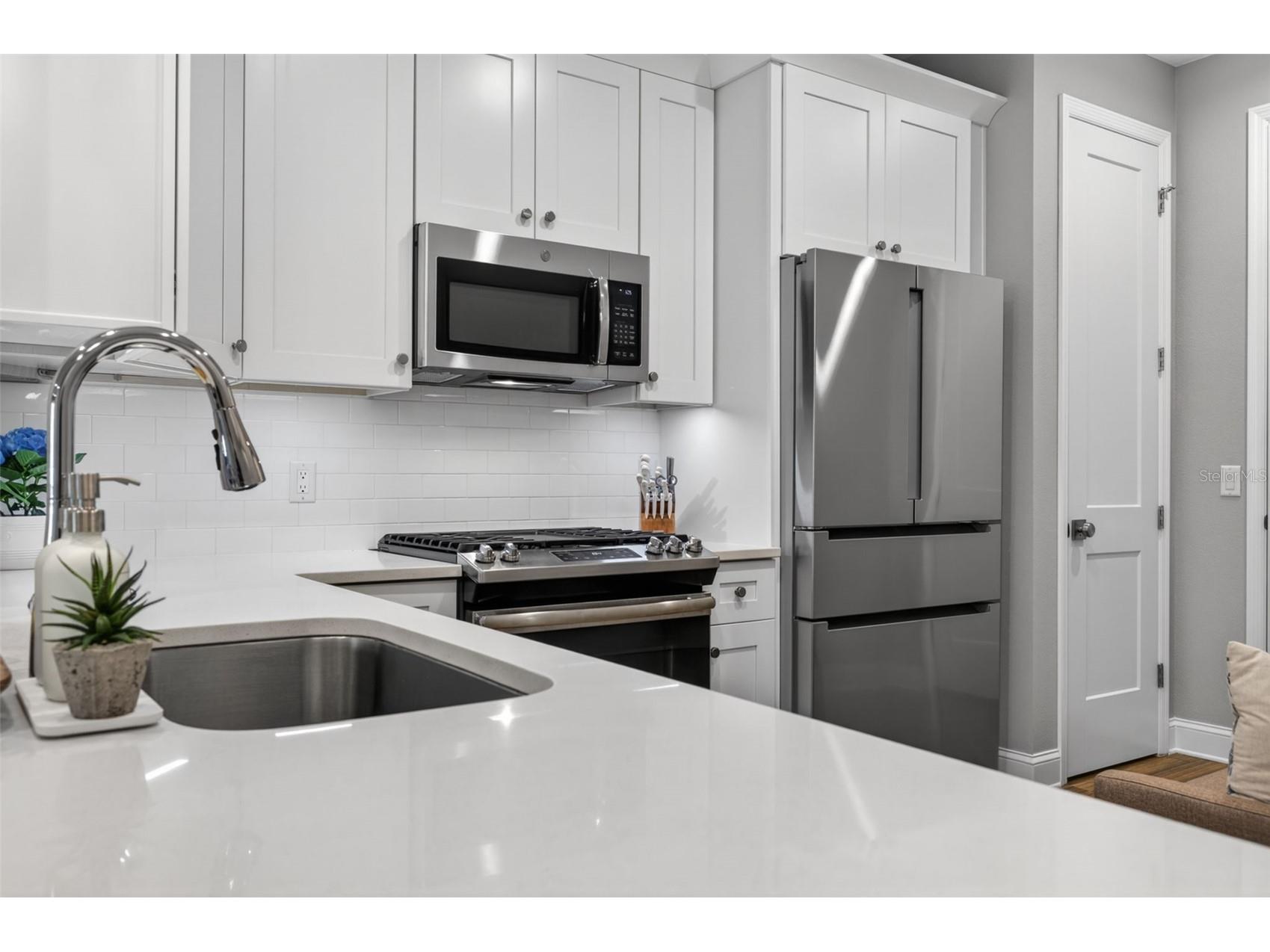 418 Birdsong Lane Dunedin FL 34698 TB8509546 image14
