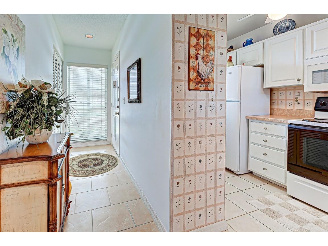 418 Cerromar Court #261 Venice FL 34293 N6141462 image17