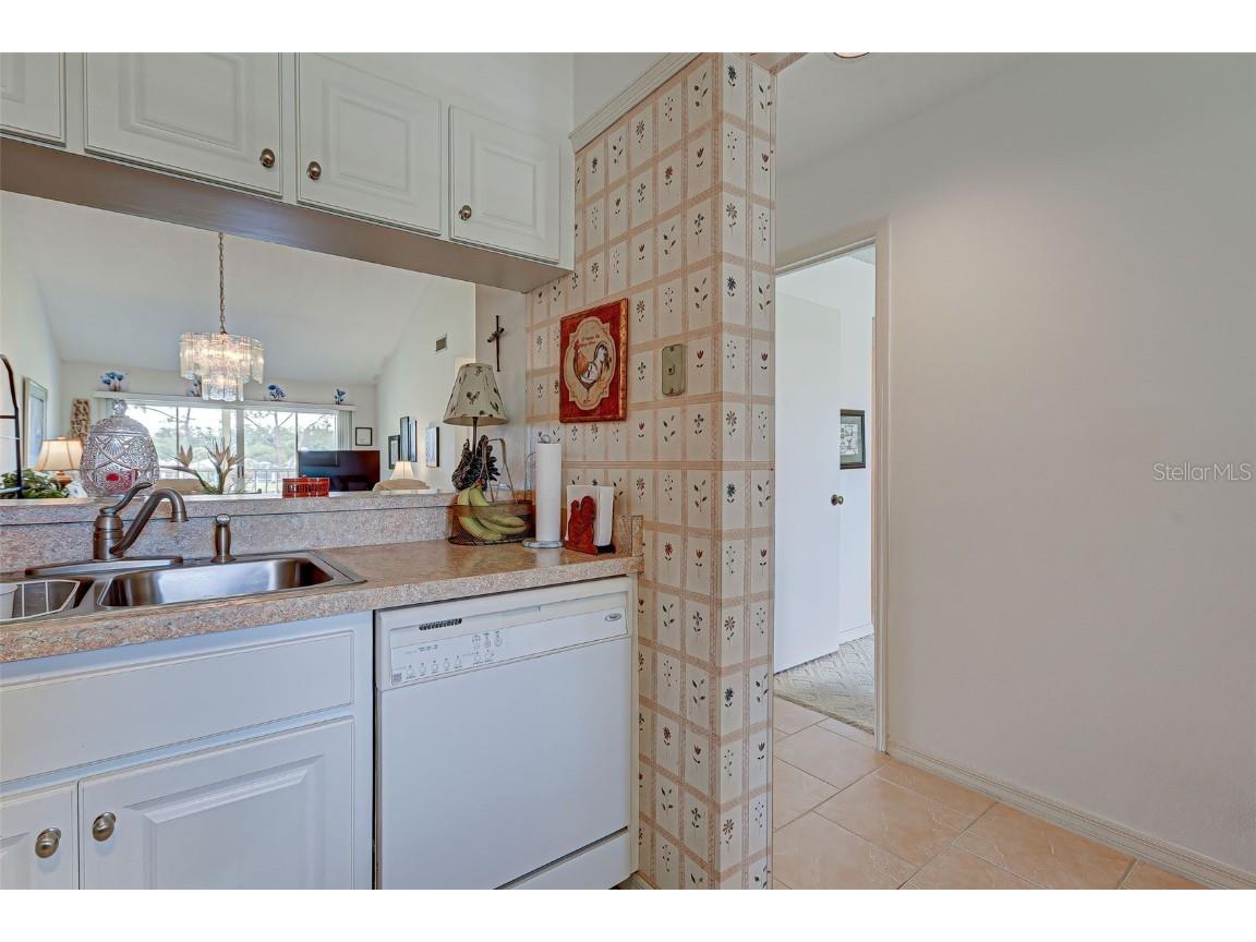 418 Cerromar Court #261 Venice FL 34293 N6141462 image22