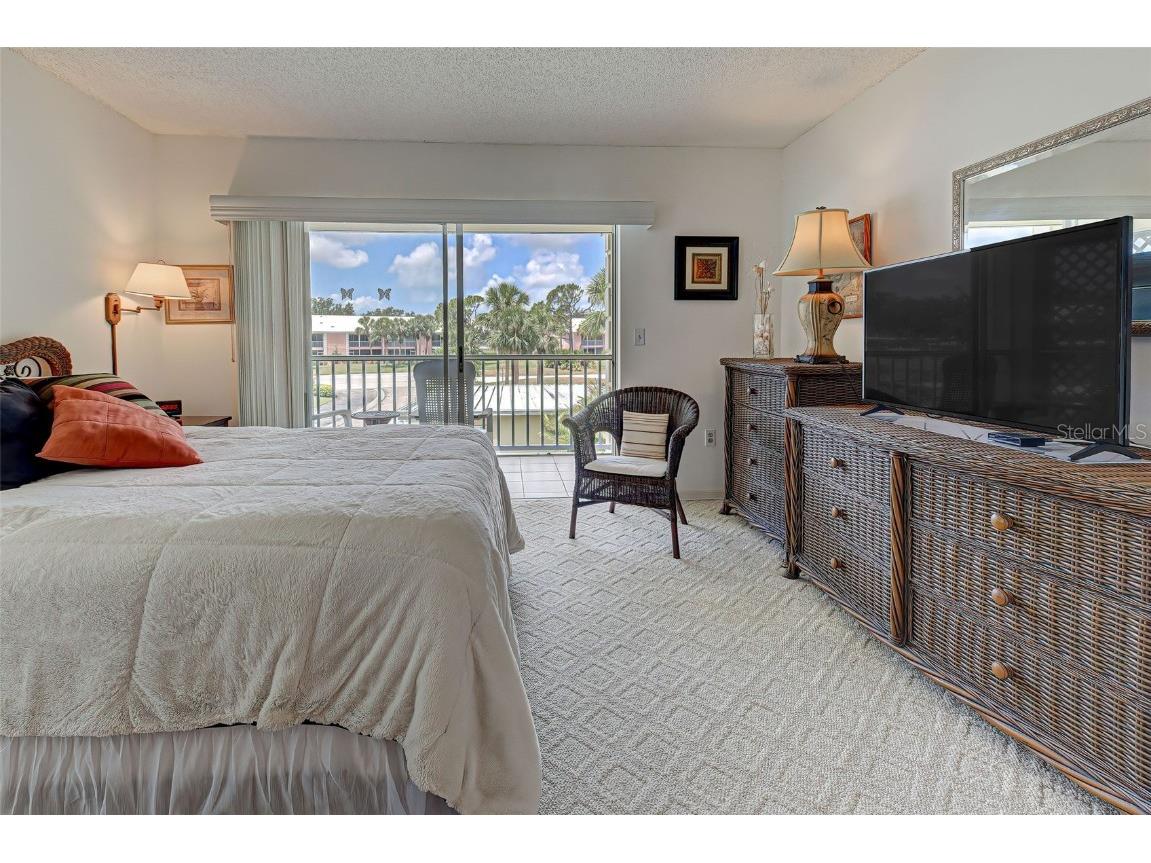 418 Cerromar Court #261 Venice FL 34293 N6141462 image8