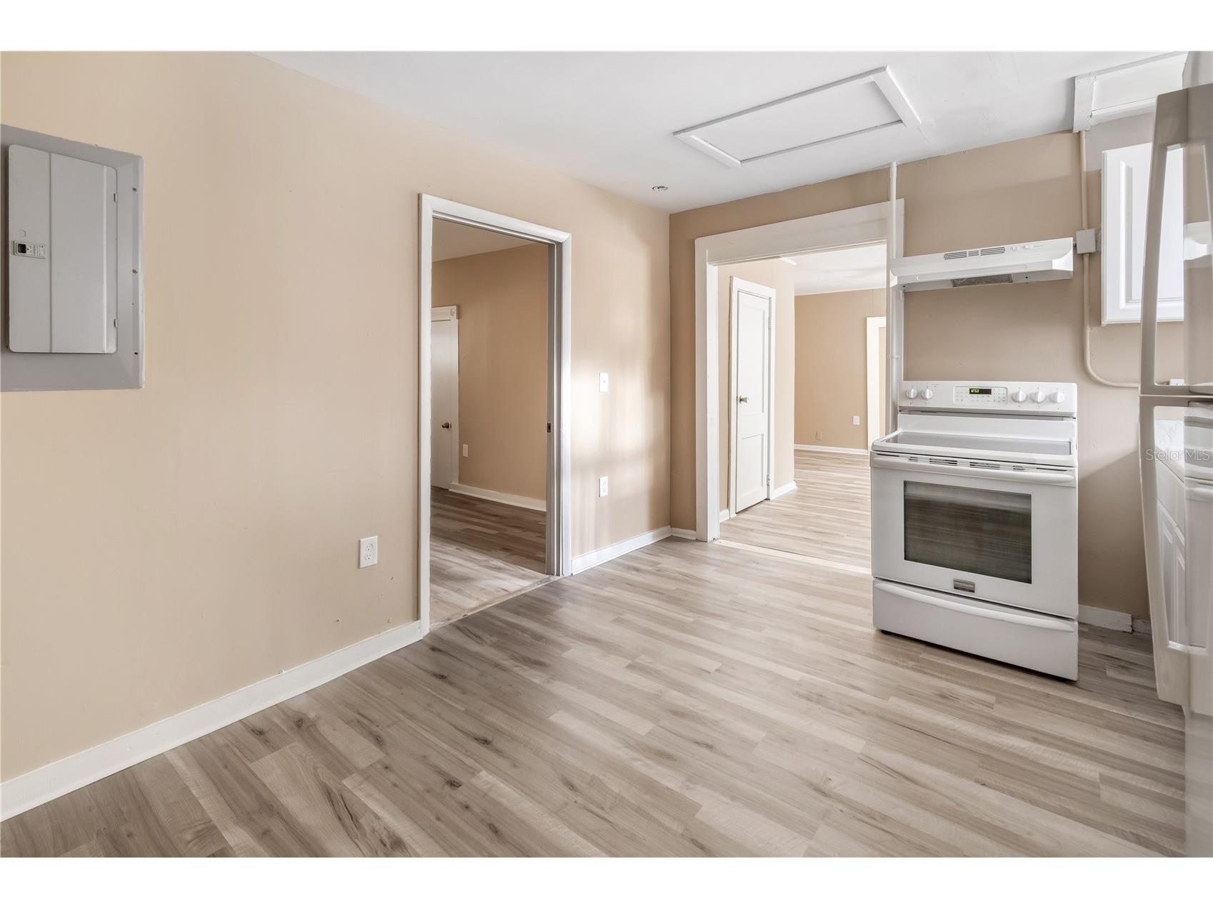 418 E Amelia Avenue #A Tampa FL 33602 TB8486807 image17