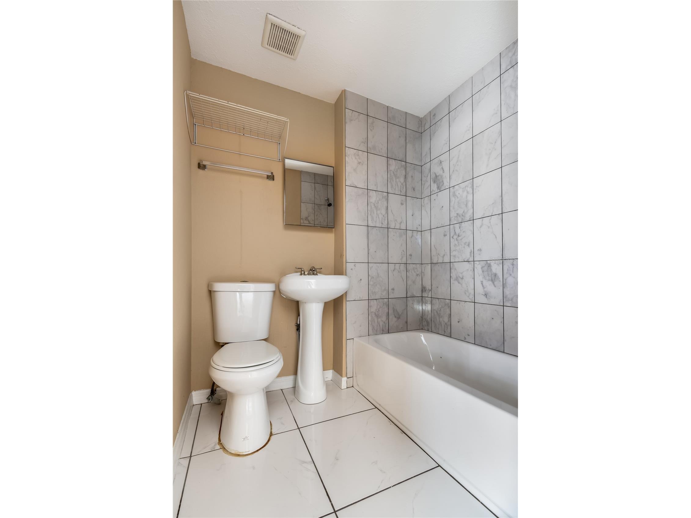 418 E Amelia Avenue #A Tampa FL 33602 TB8486807 image26