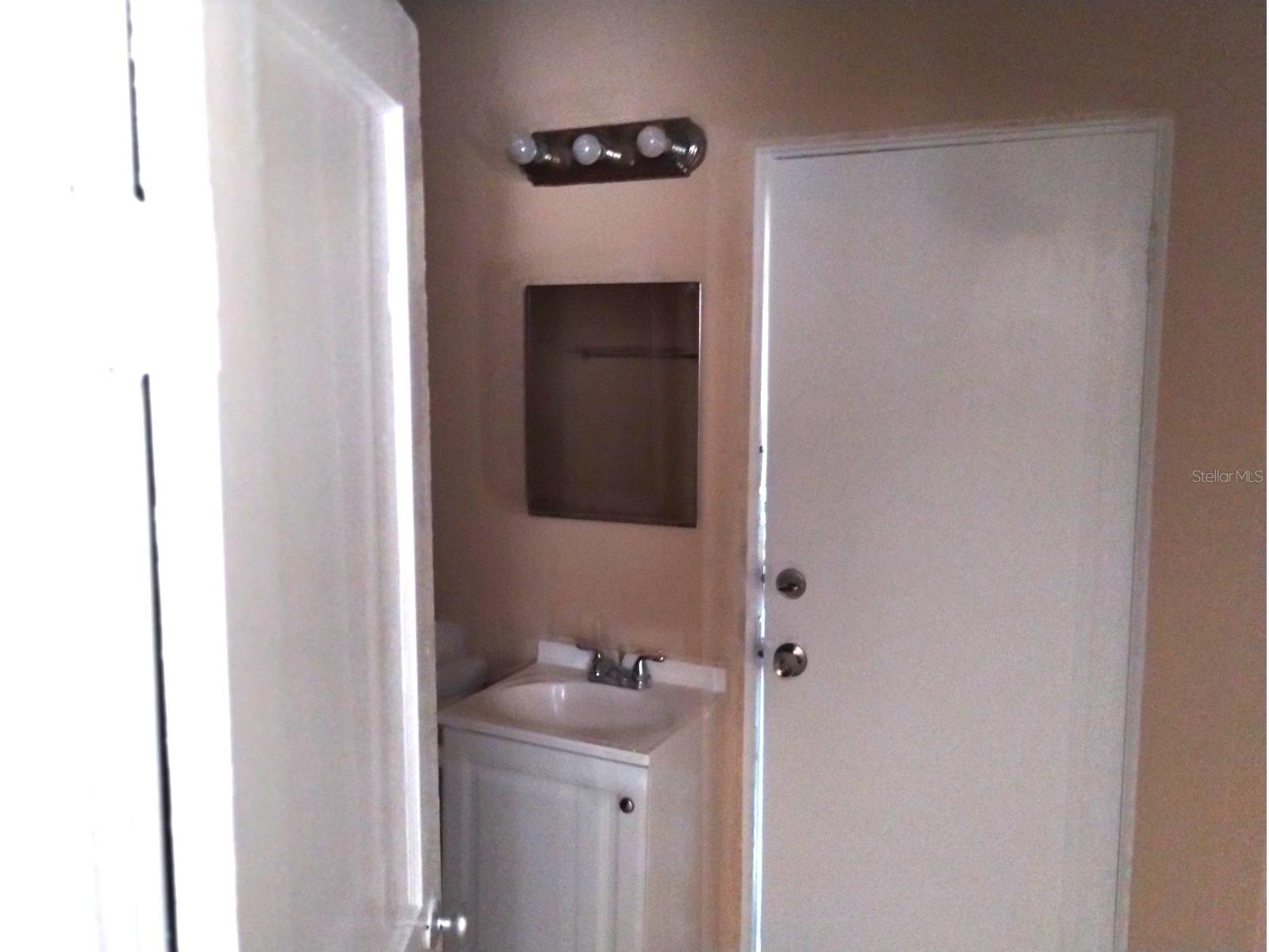 418 E Amelia Avenue #D Tampa FL 33602 TB8516661 image15