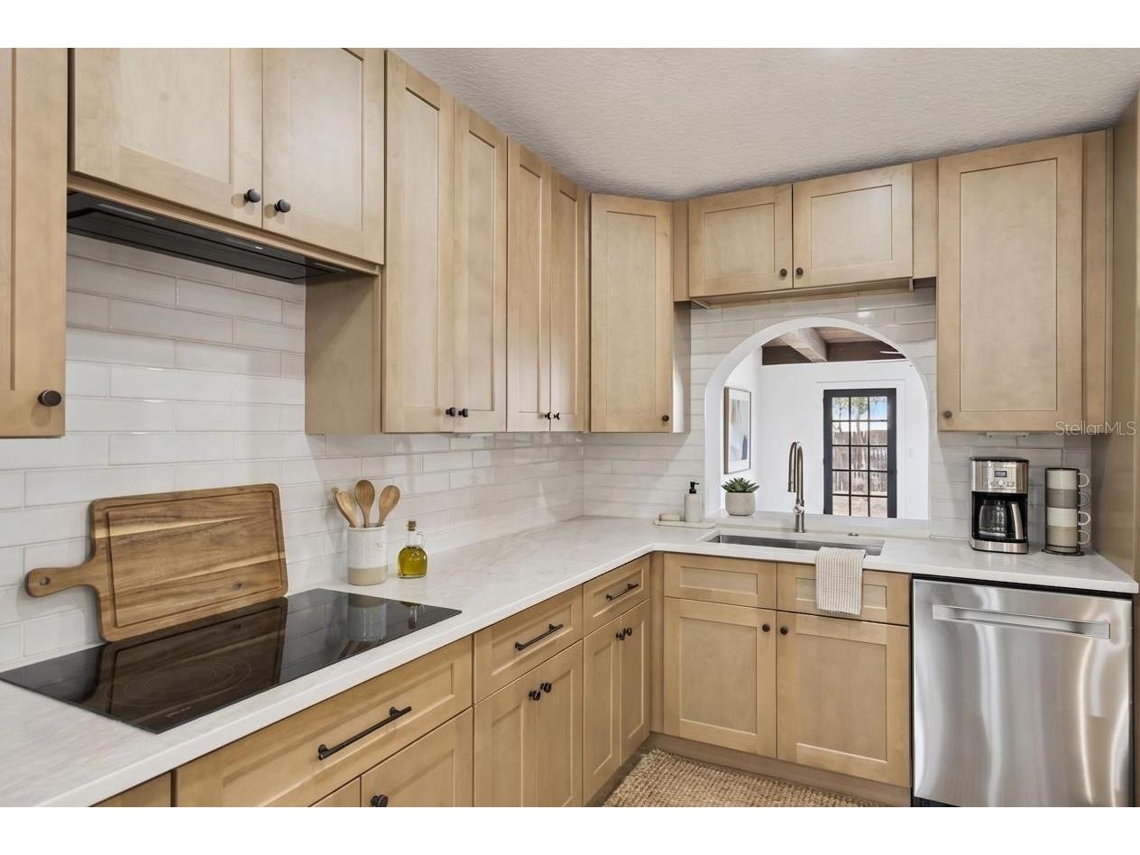 418 E Lakeshore Drive Ocoee FL 34761 O6395685 image19