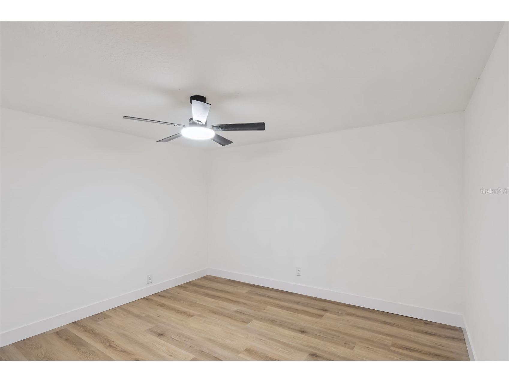 418 E Lakeshore Drive Ocoee FL 34761 O6395685 image27