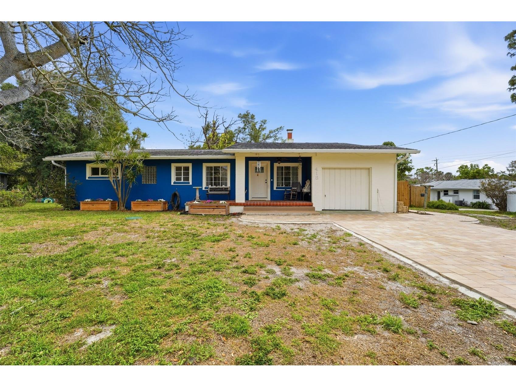 418 Edwards Drive Sarasota FL 34243 A4665321 image2