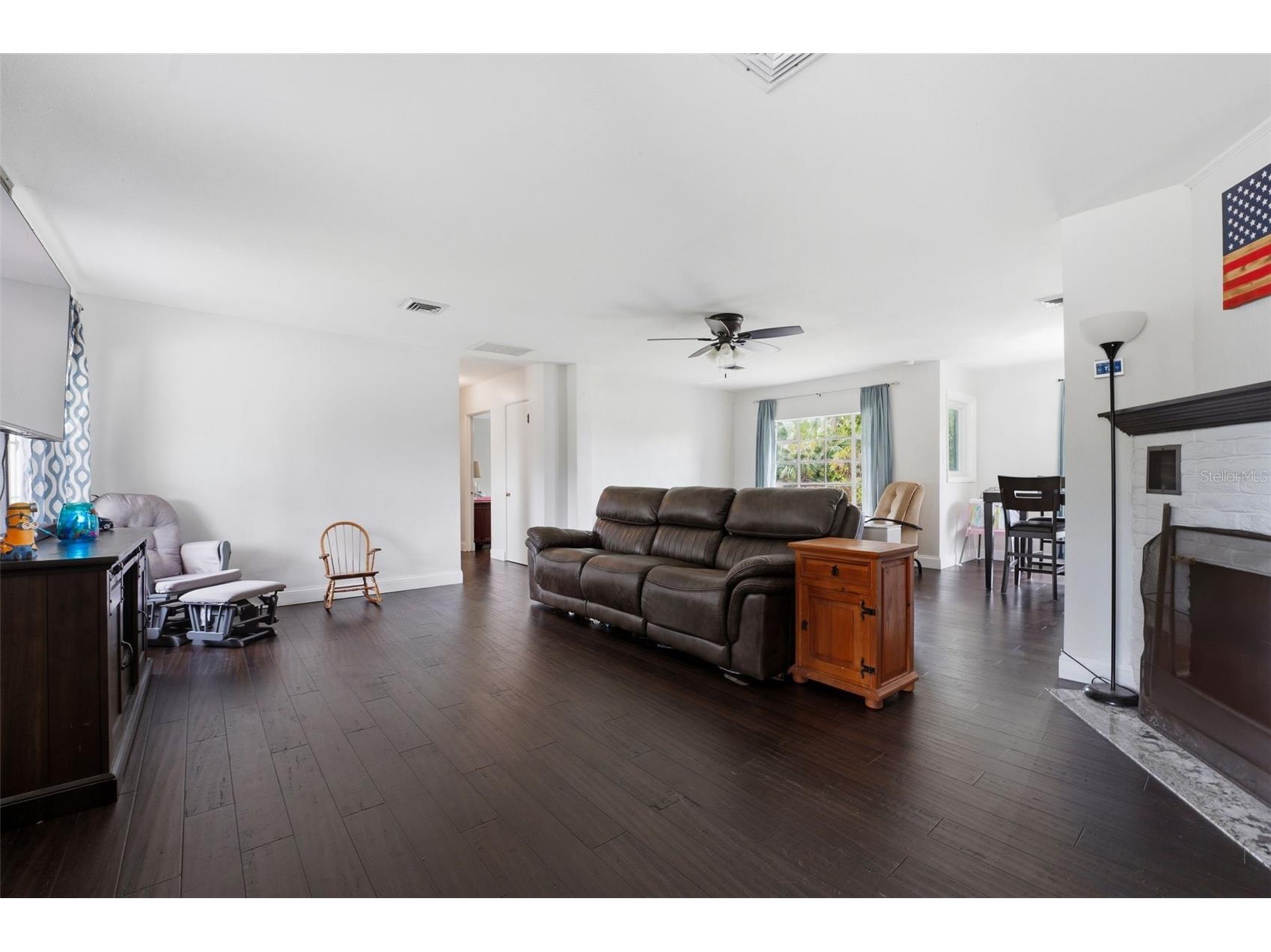 418 Edwards Drive Sarasota FL 34243 A4665321 image21