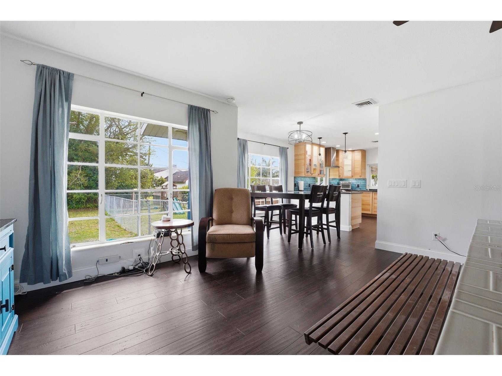 418 Edwards Drive Sarasota FL 34243 A4665321 image23