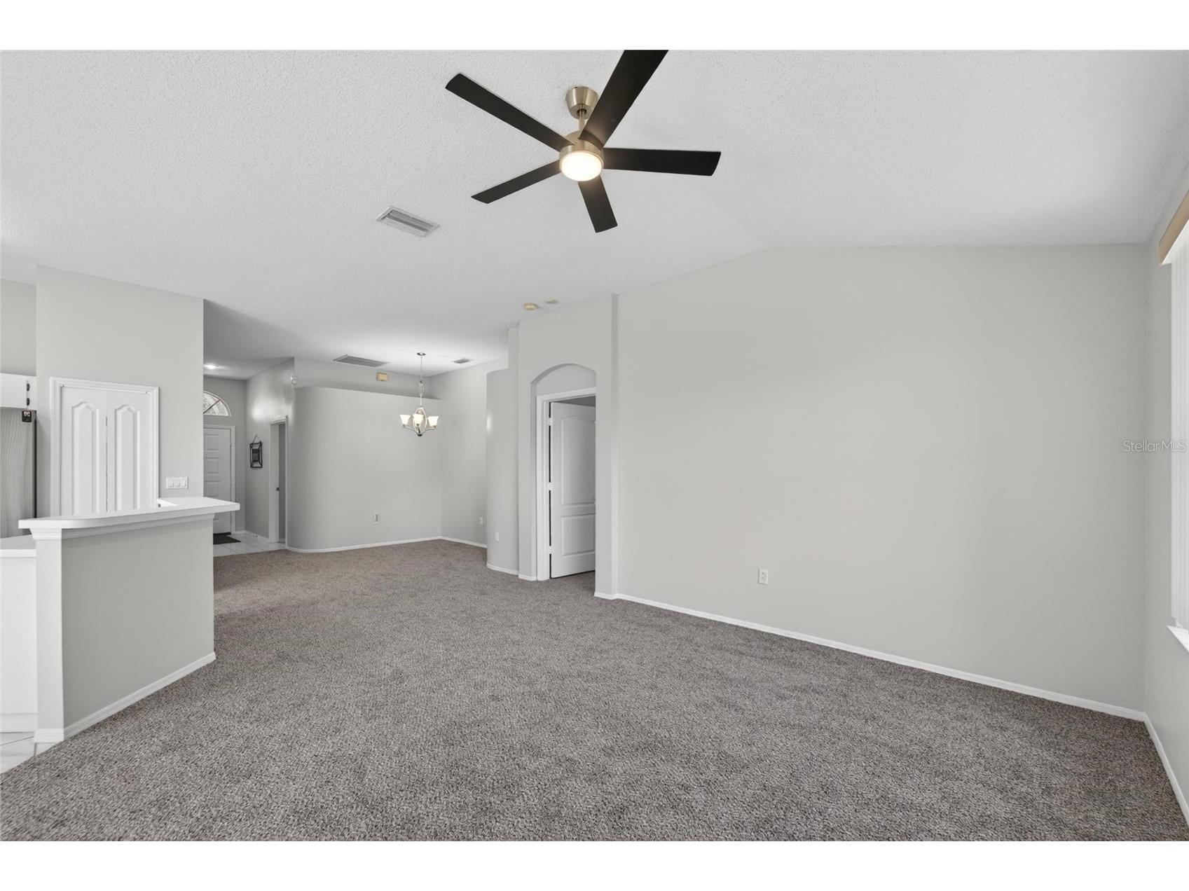 418 Henderson Avenue Seffner FL 33584 TB8514752 image34