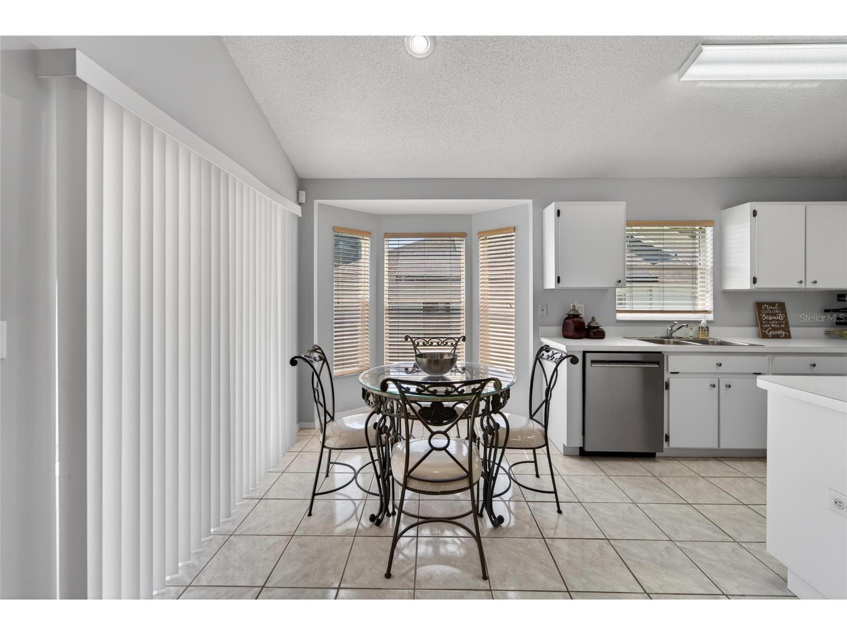 418 Henderson Avenue Seffner FL 33584 TB8514752 image47