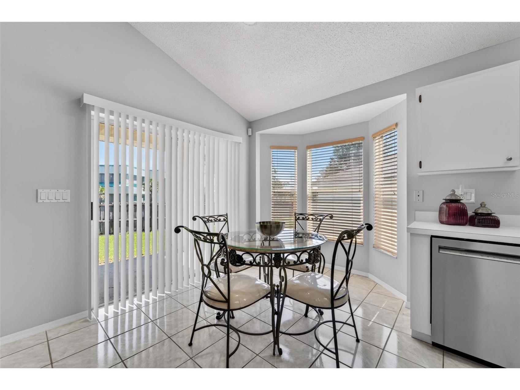 418 Henderson Avenue Seffner FL 33584 TB8514752 image48
