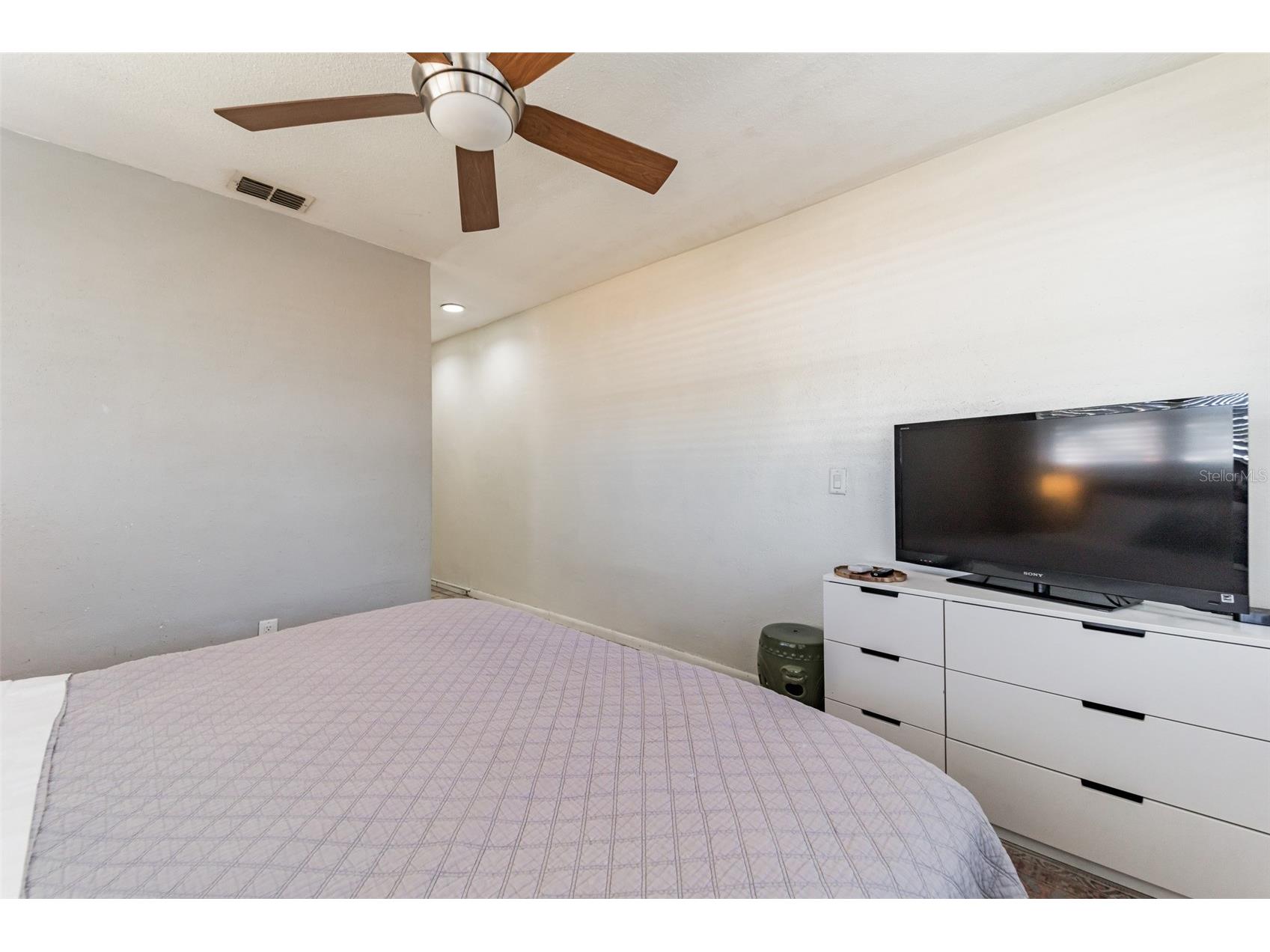 418 Lebeau Street Clearwater FL 33755 TB8490849 image19