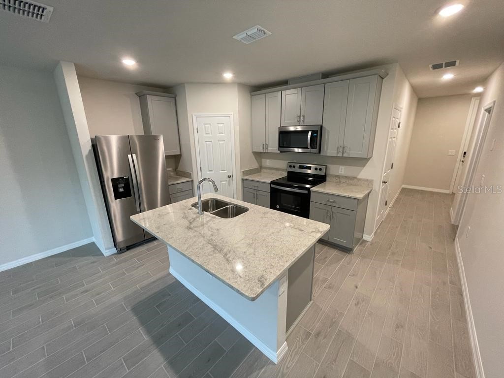 418 Legacy Loop Davenport FL 33896 O6361350 image13