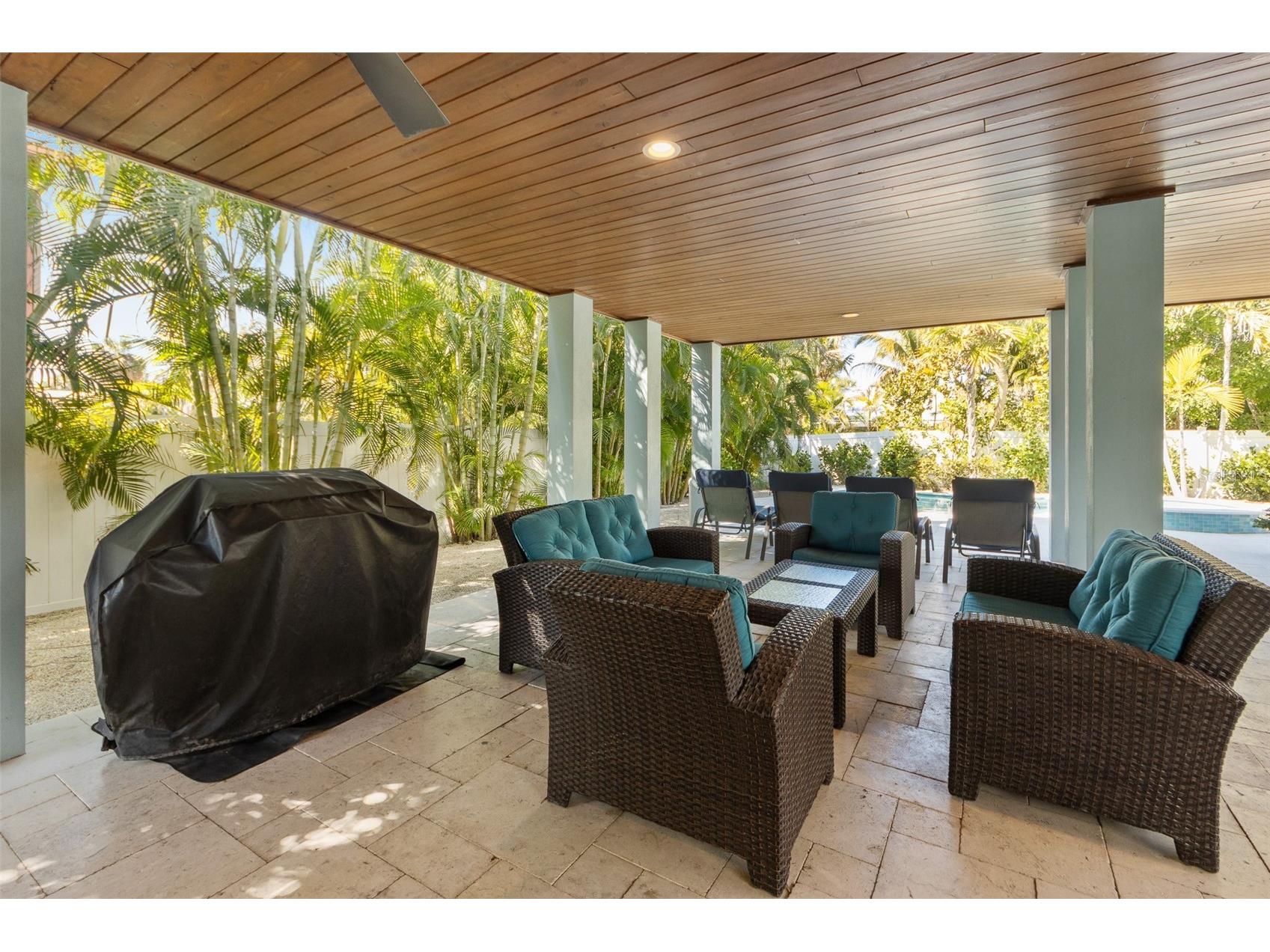 418 Magnolia Avenue Anna Maria FL 34216 A4699292 image30